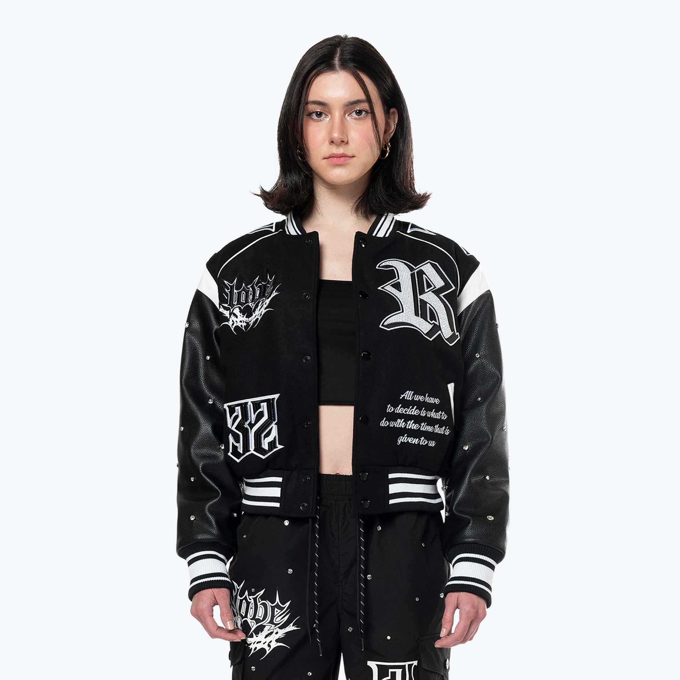 AJ24995_BLACK_CROP_1.jpg