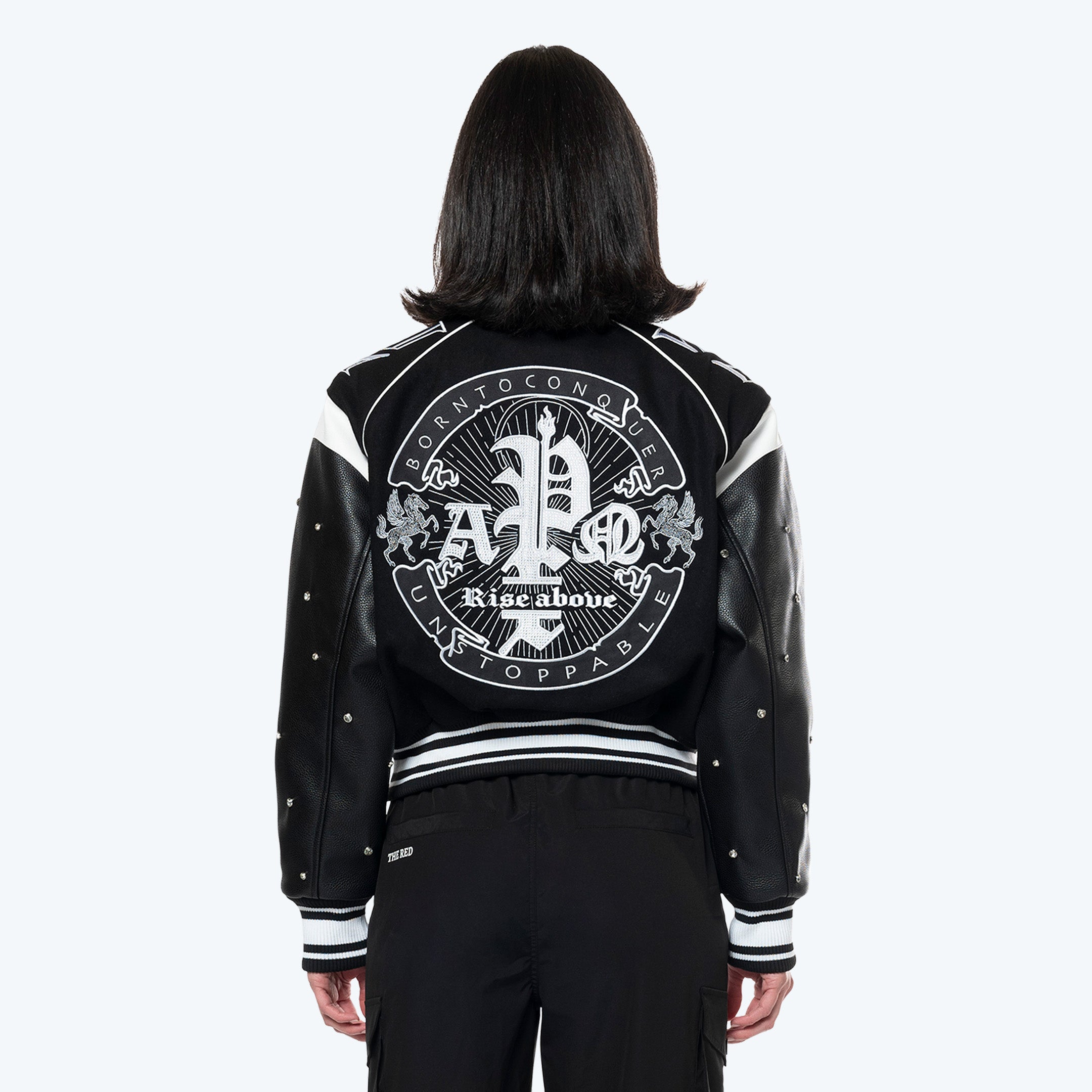 AJ24995_BLACK_CROP_2.jpg