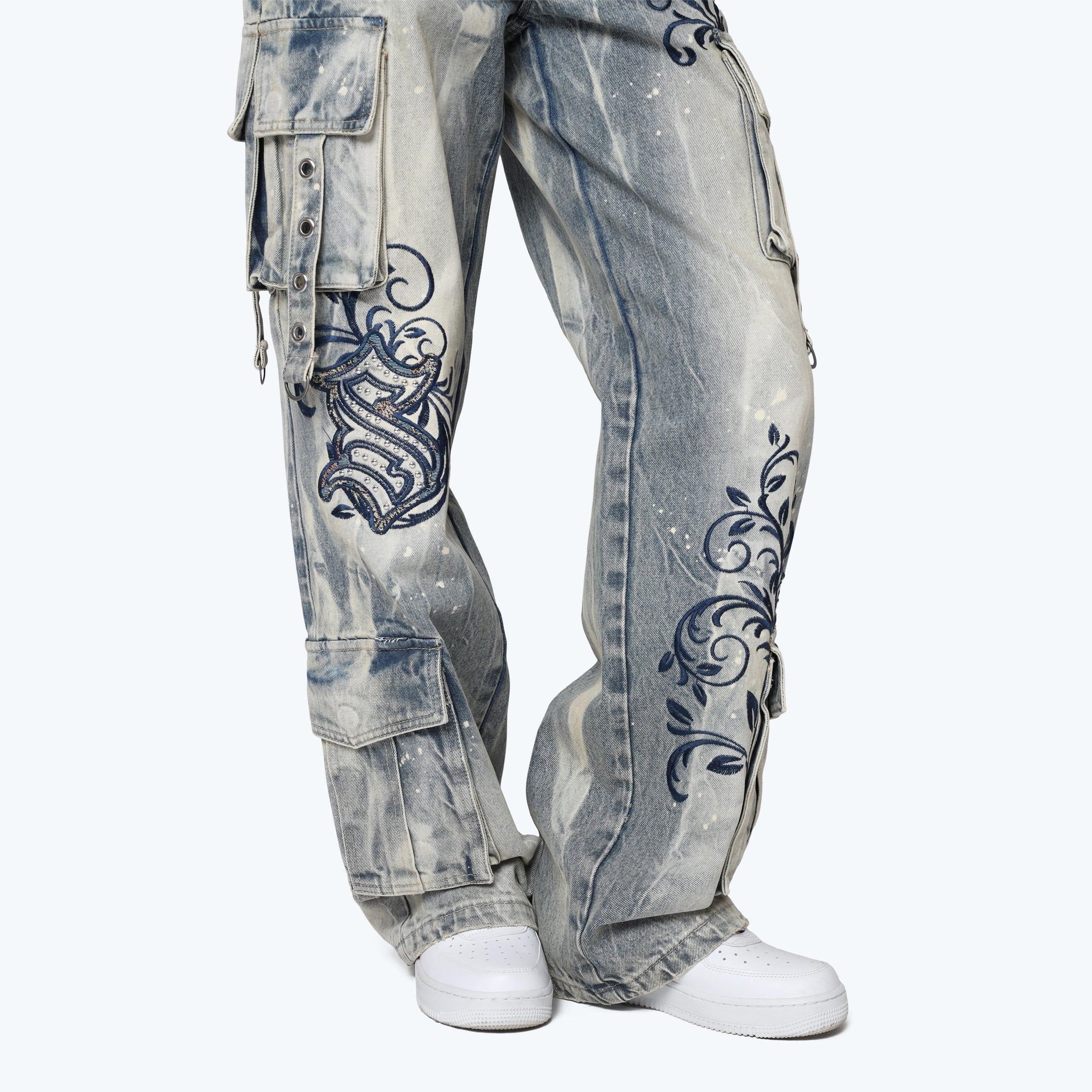 Mid Rise Wide Embroidered Jeans - Ios Blue