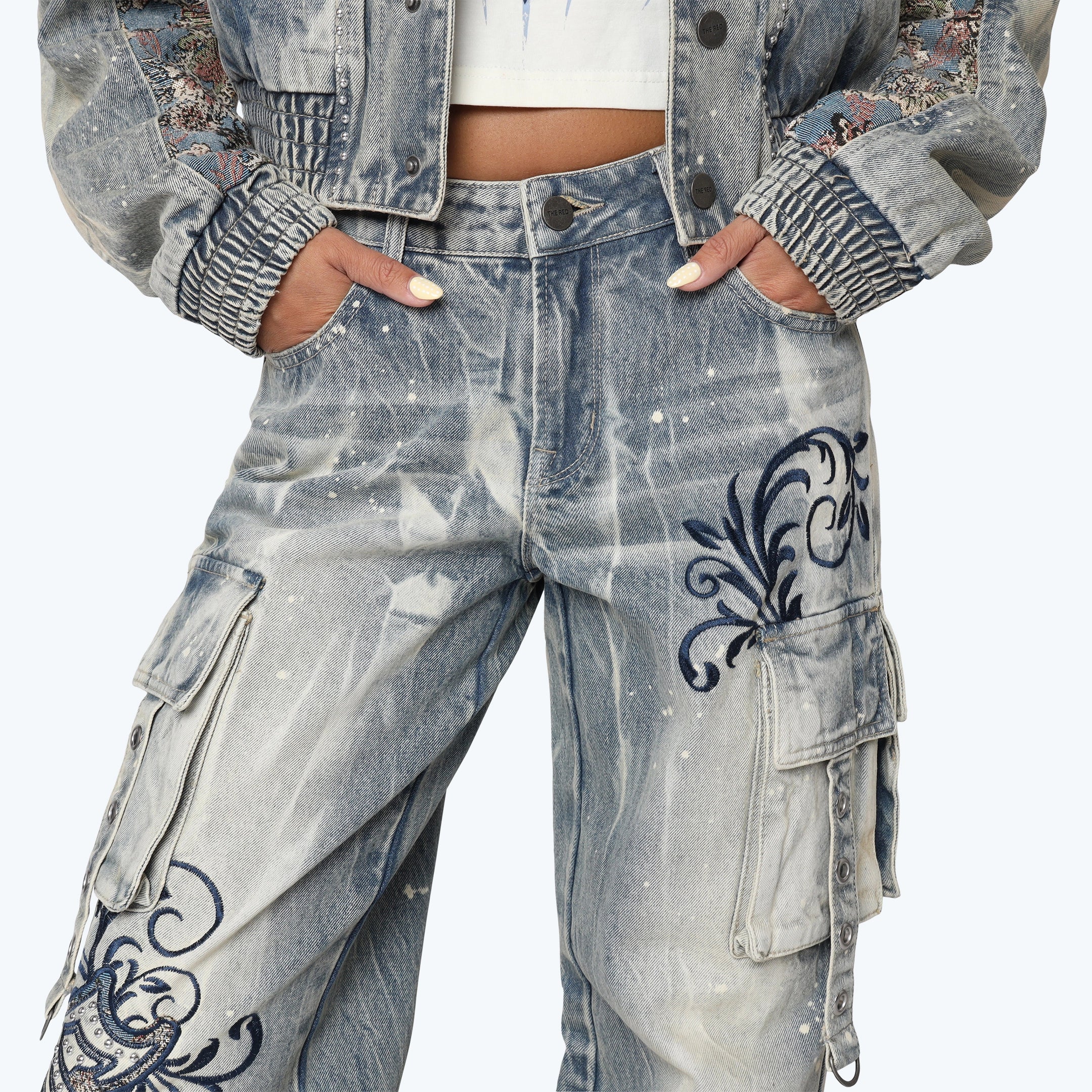 Mid Rise Wide Embroidered Jeans - Ios Blue