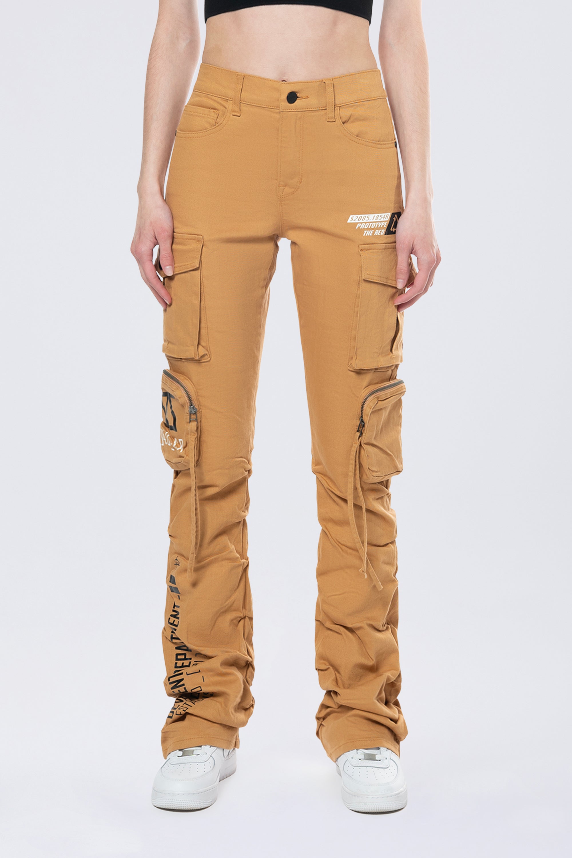 AP24520_Khaki_CROP_BOTTOM_01.jpg