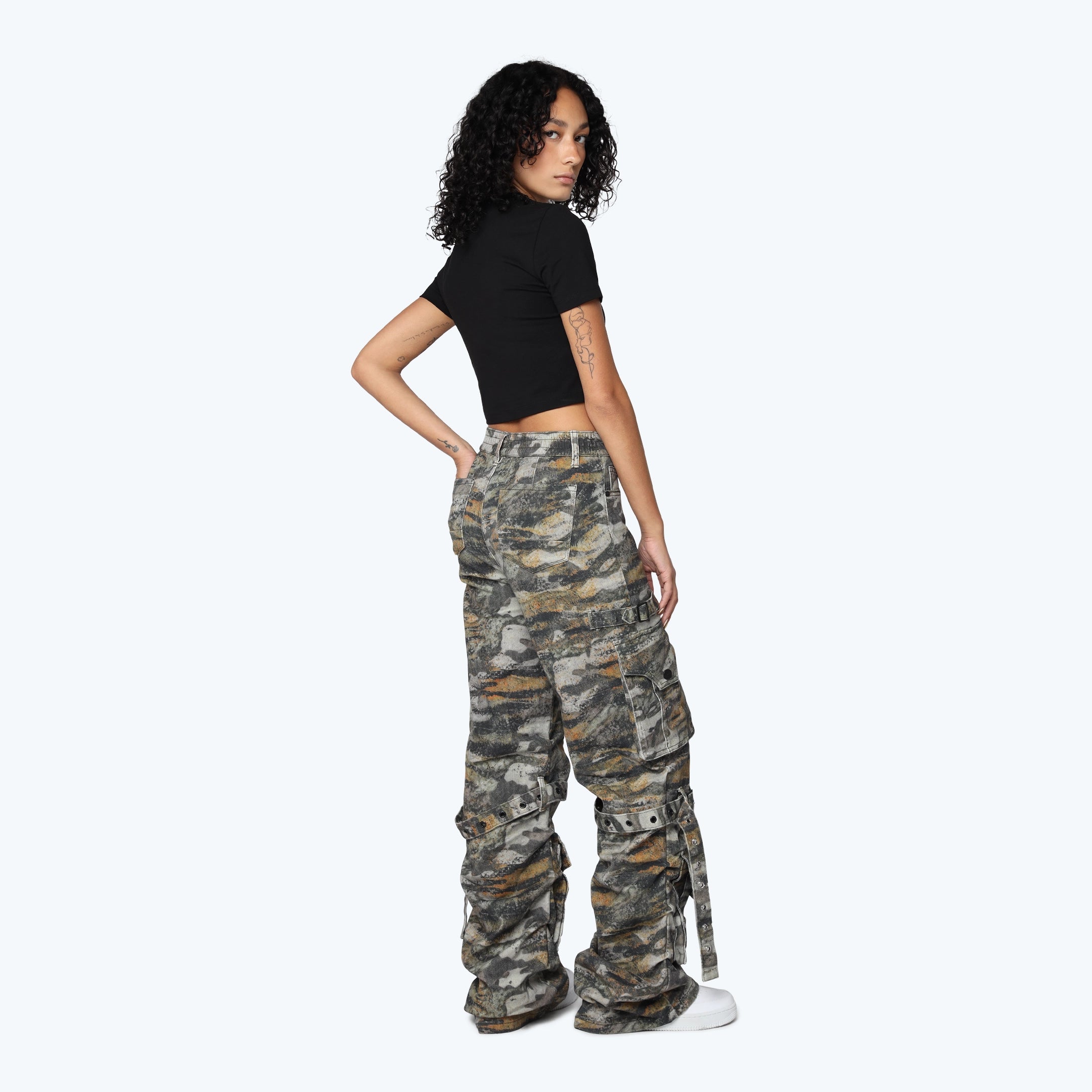 AP25815_TIGERCAMO_04.webp