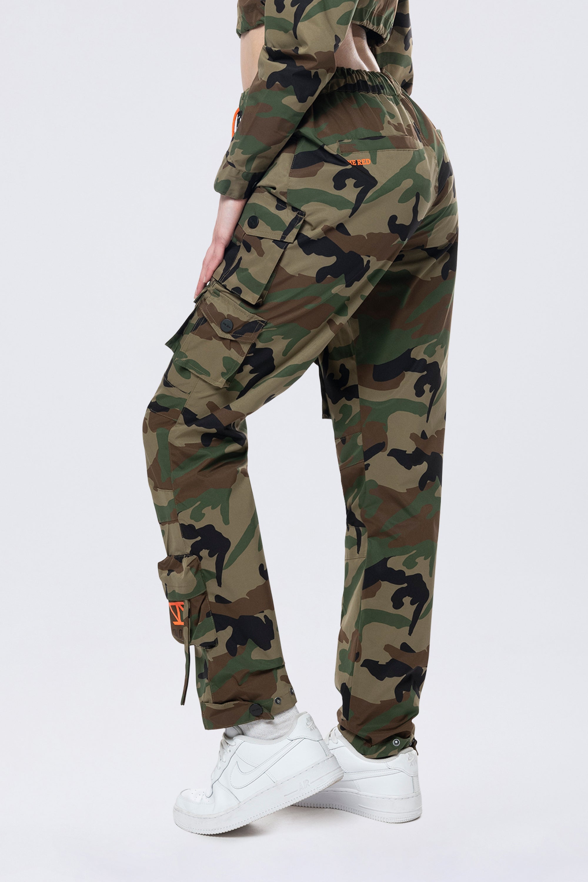 EW24770_EP24770_WoodCamo_CROP_BOTTOM_02_29db5d3c-3752-4493-bd9e-1533ef191255.jpg