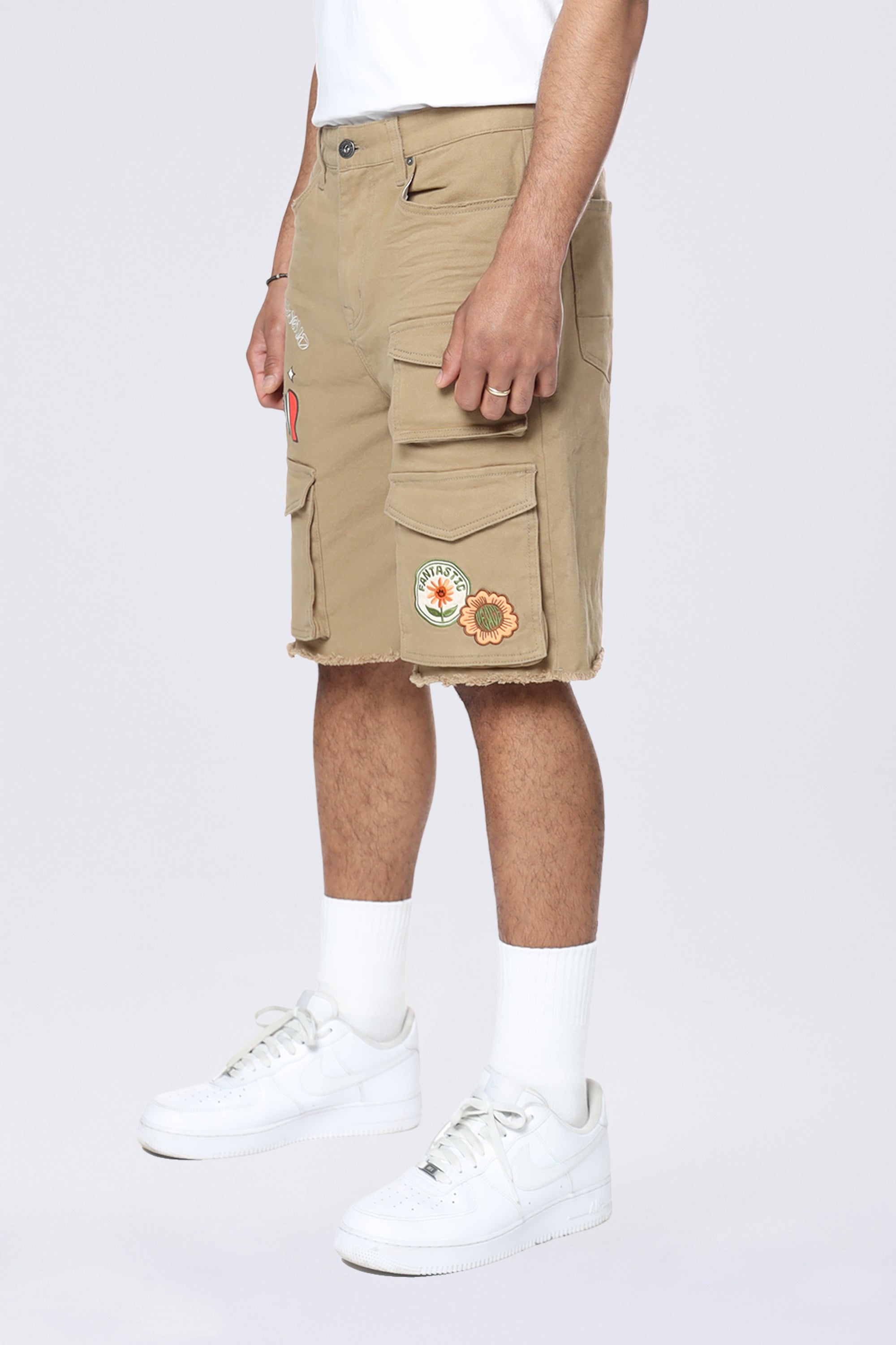 Doodle Graphic Resort Twill Shorts - Khaki