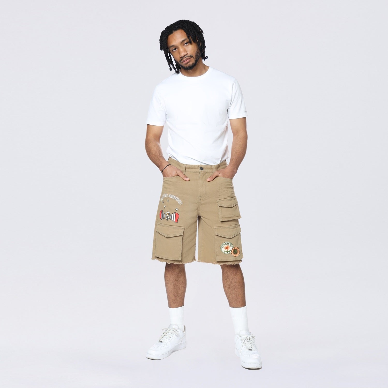 11" Doodle Graphic Resort Twill Shorts - Khaki