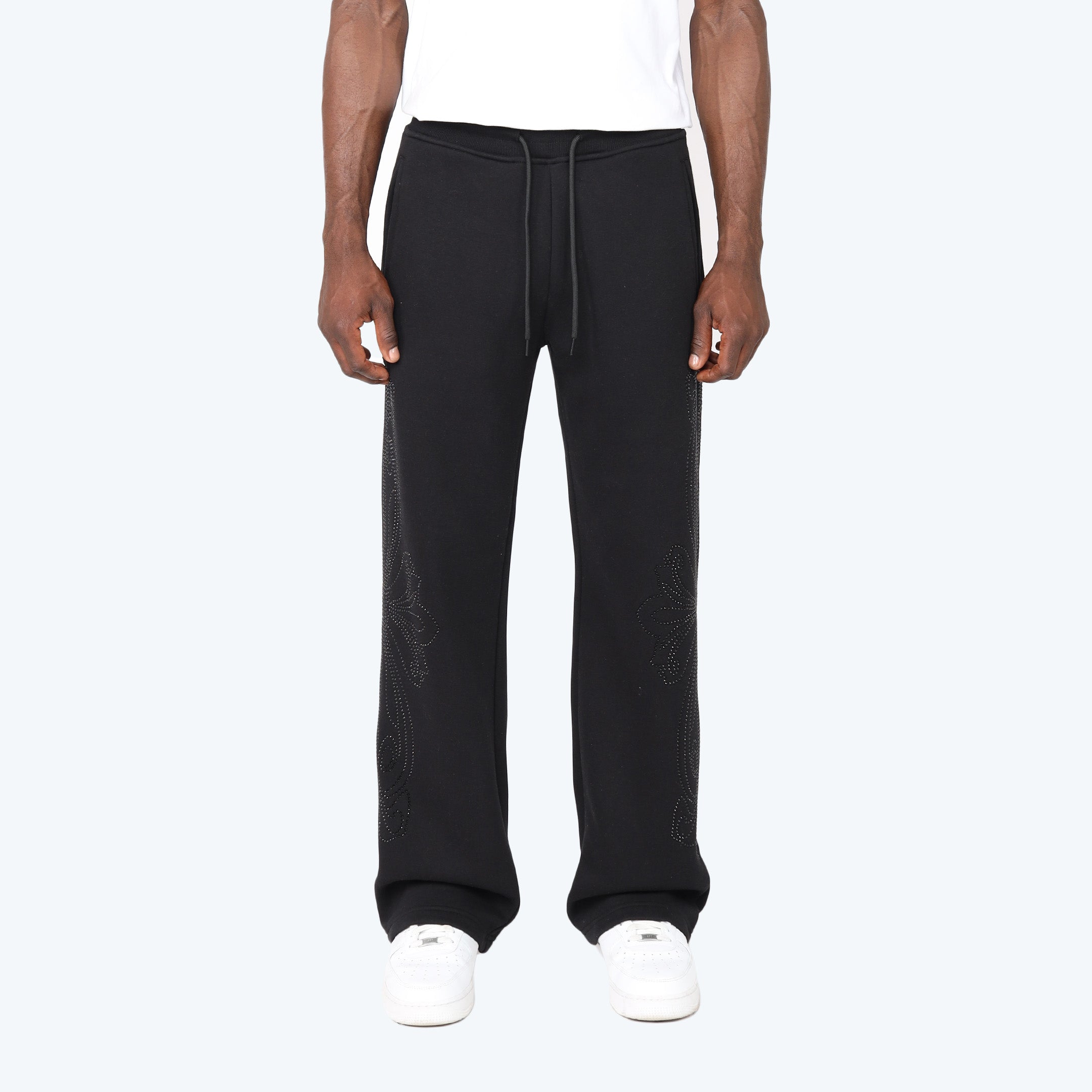 FP25172_BLACK_CROP_1.jpg