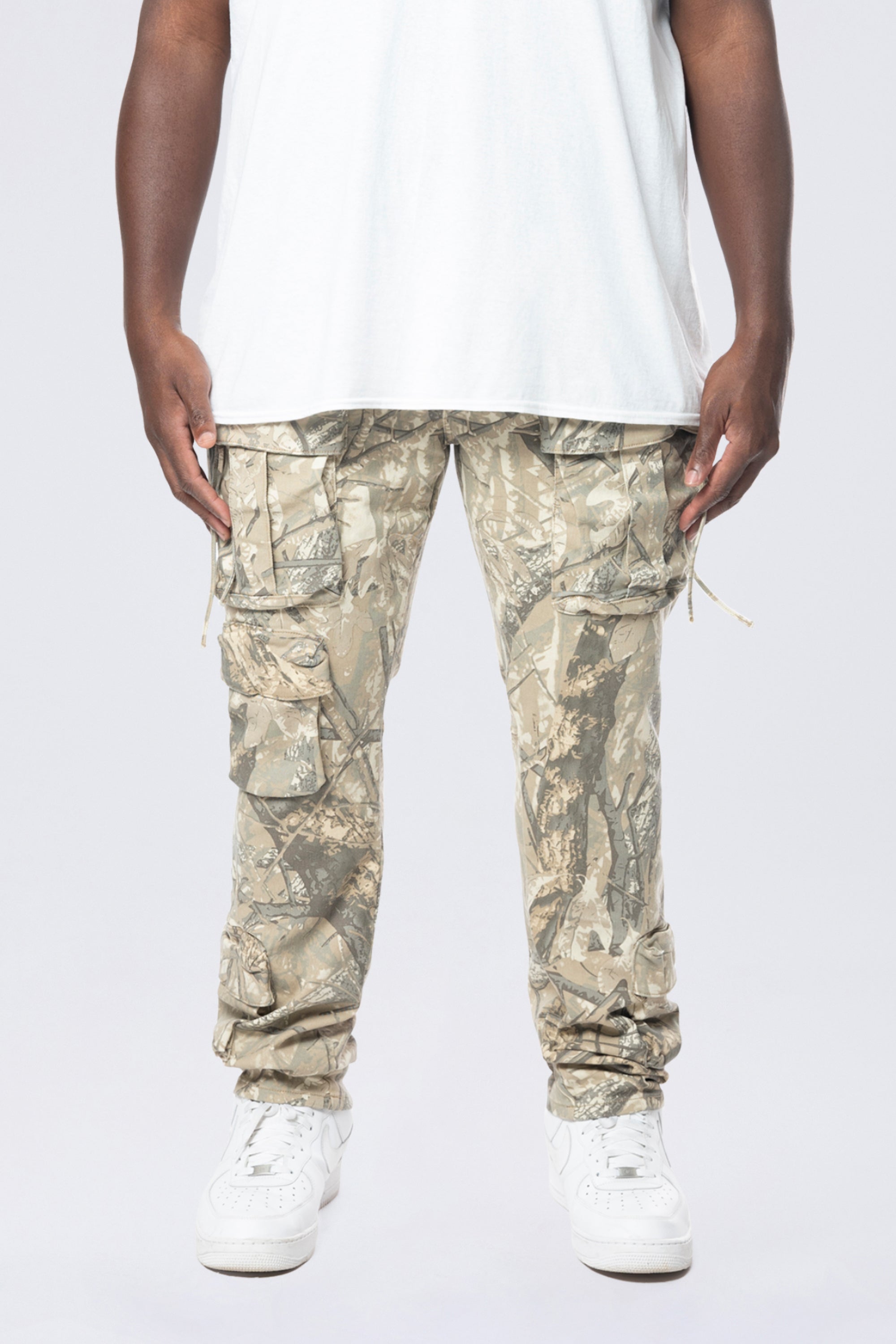 JP24529B_KhakiHuntingCamo_Onfigure1_CROP_1.jpg