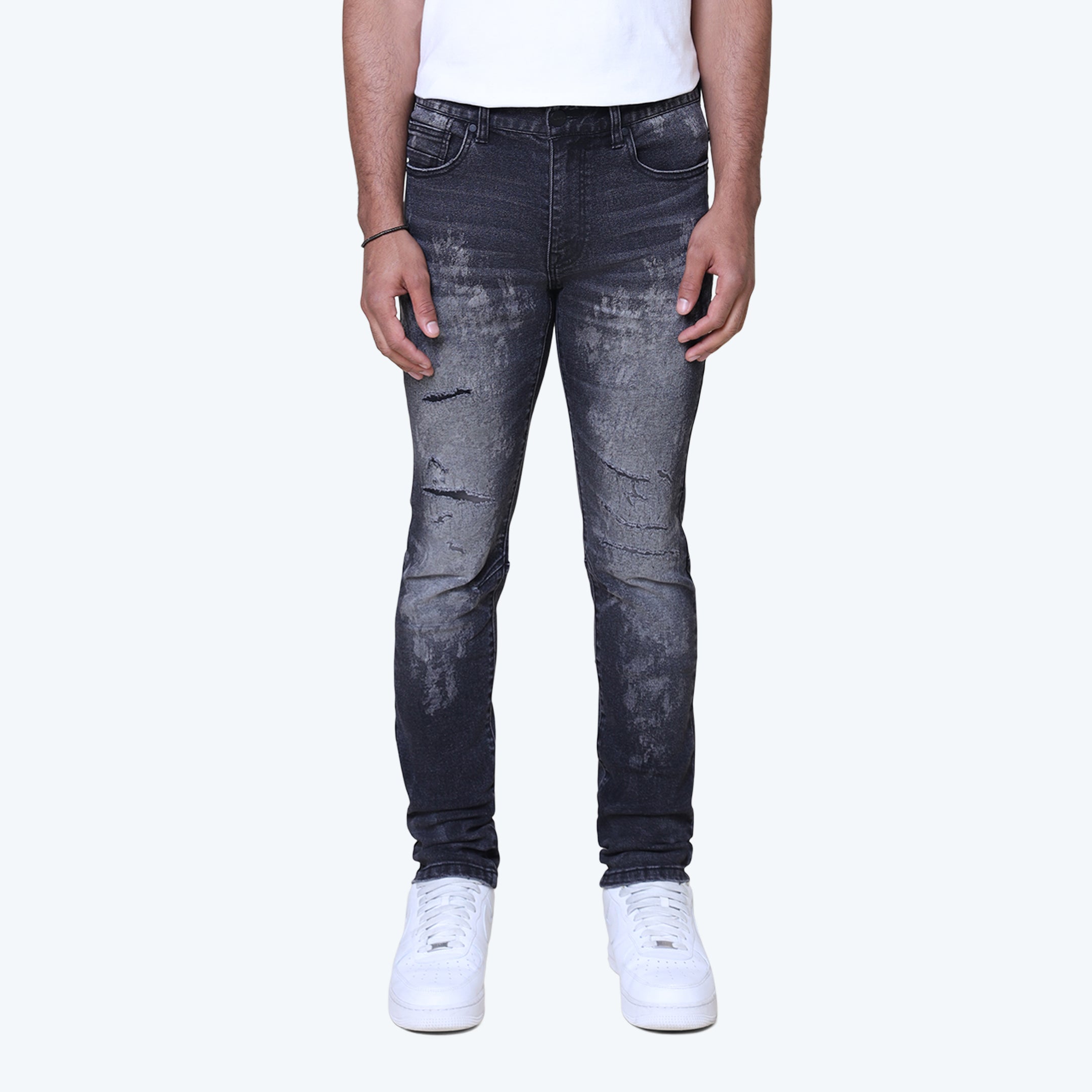 JP25501_WILLOWBLACK_01_CROP_01.jpg