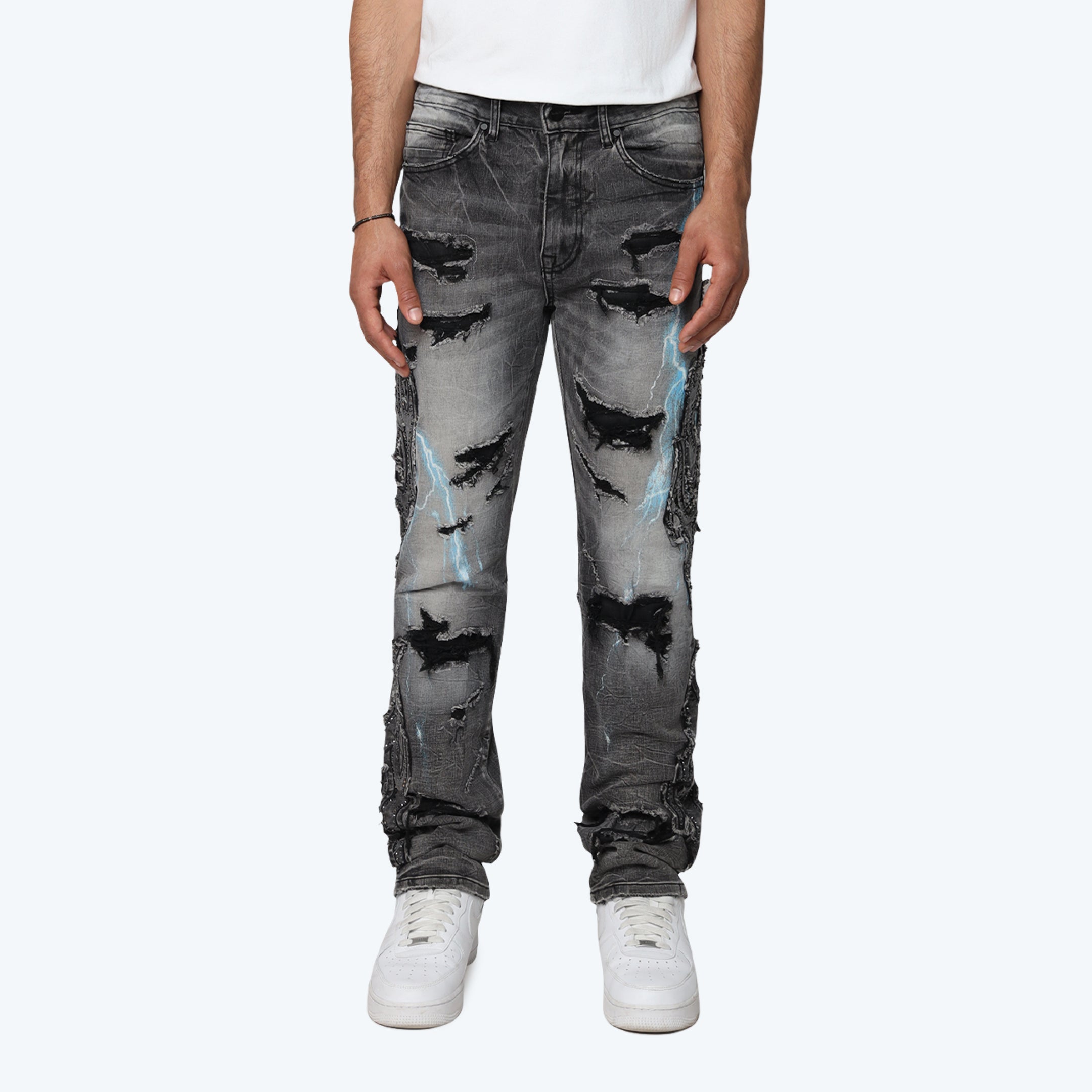 JP25529_ERISGREY_CROP_BOTTOM_01.webp