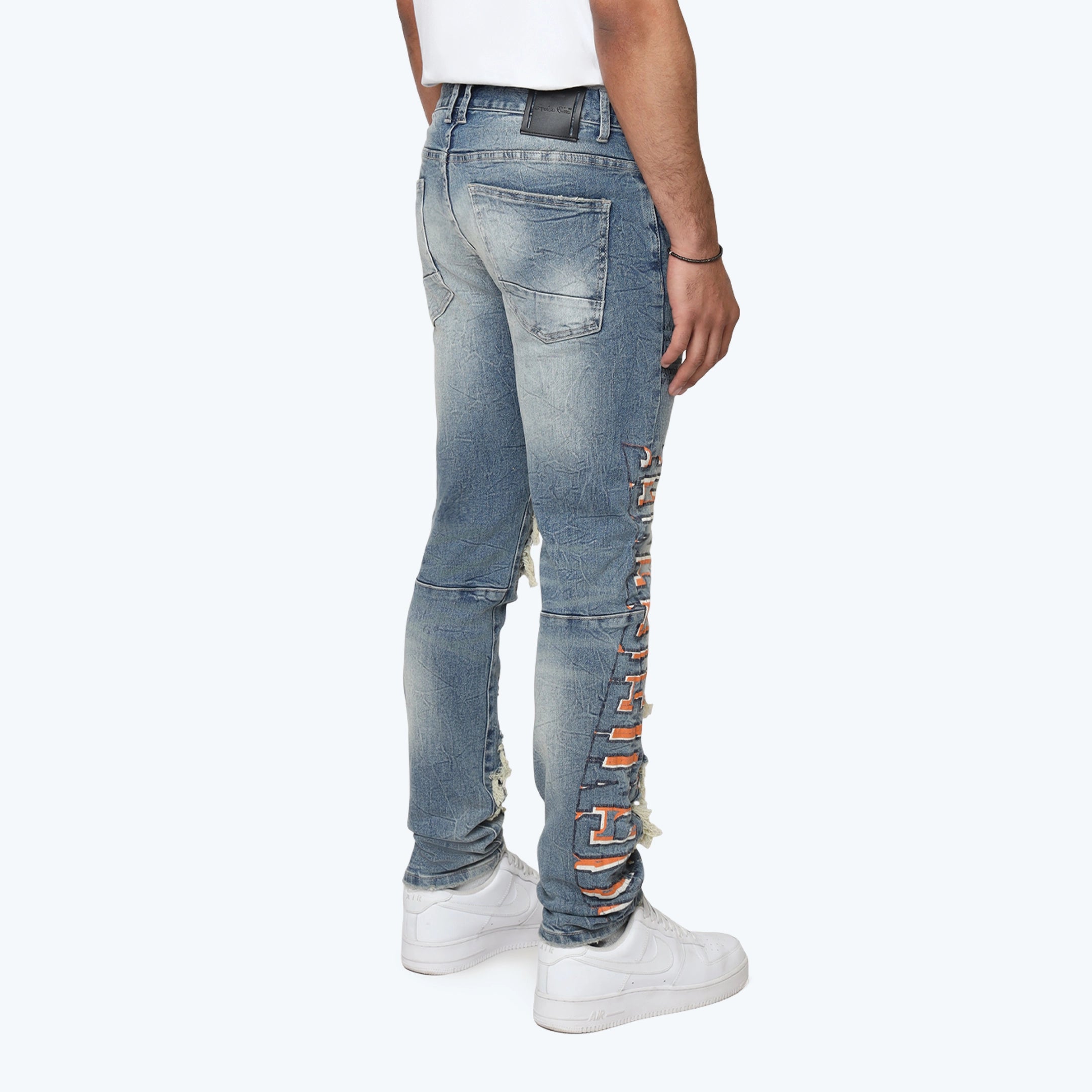 JP25545_HEARSTBLUE_CROP_BOTTOM_04.webp