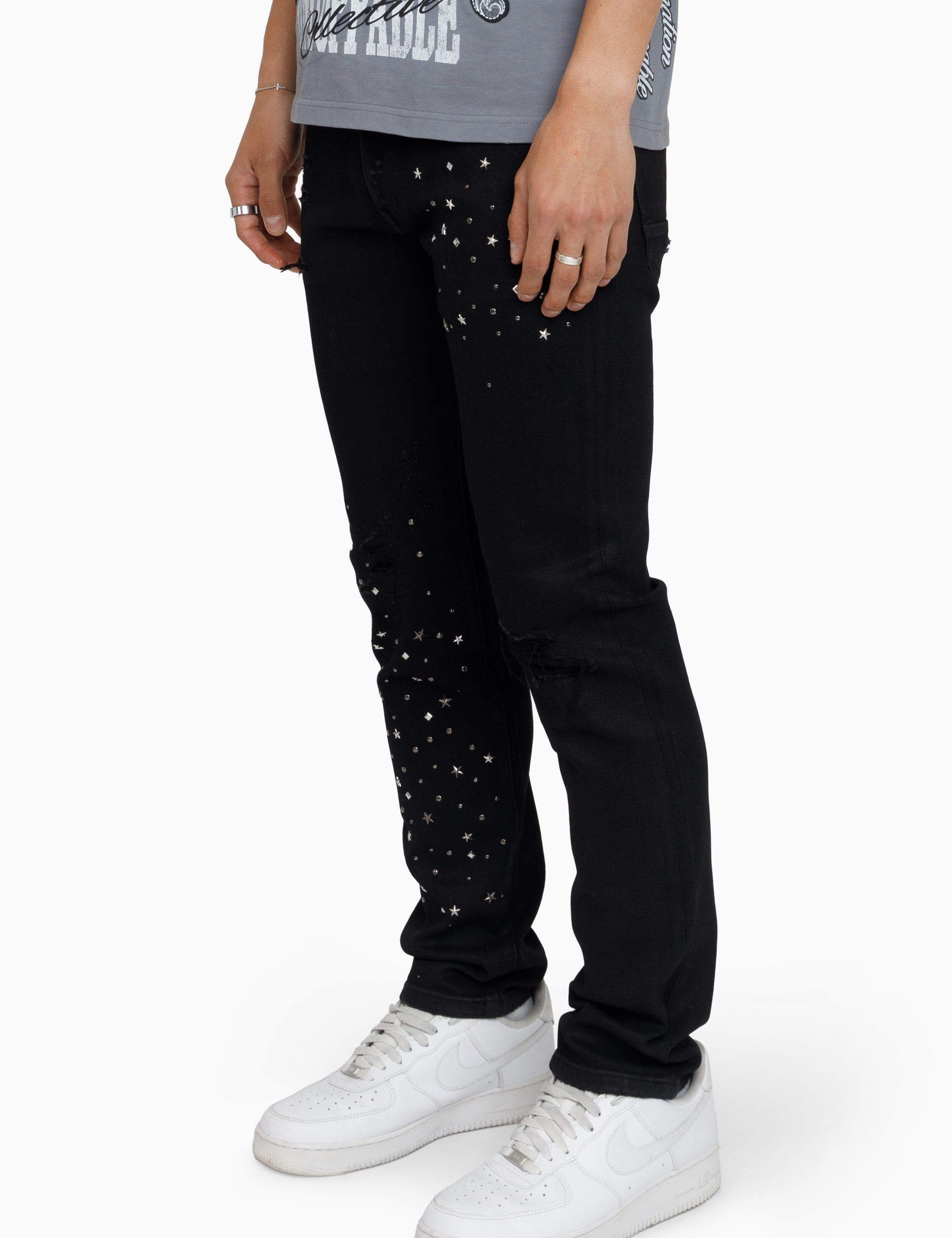 JP26F545Z_GLOWBLACK_02.jpg