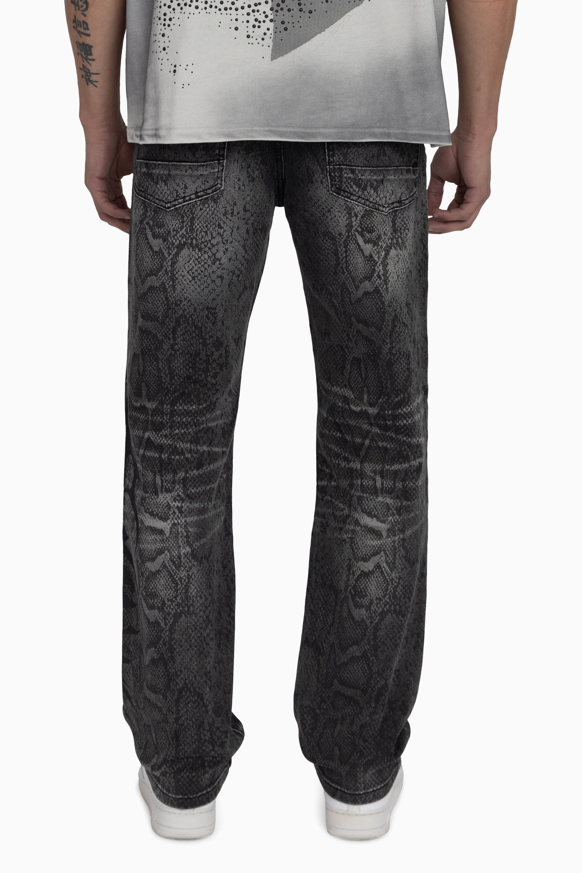 Sanity Python Jeans - Fossil Black