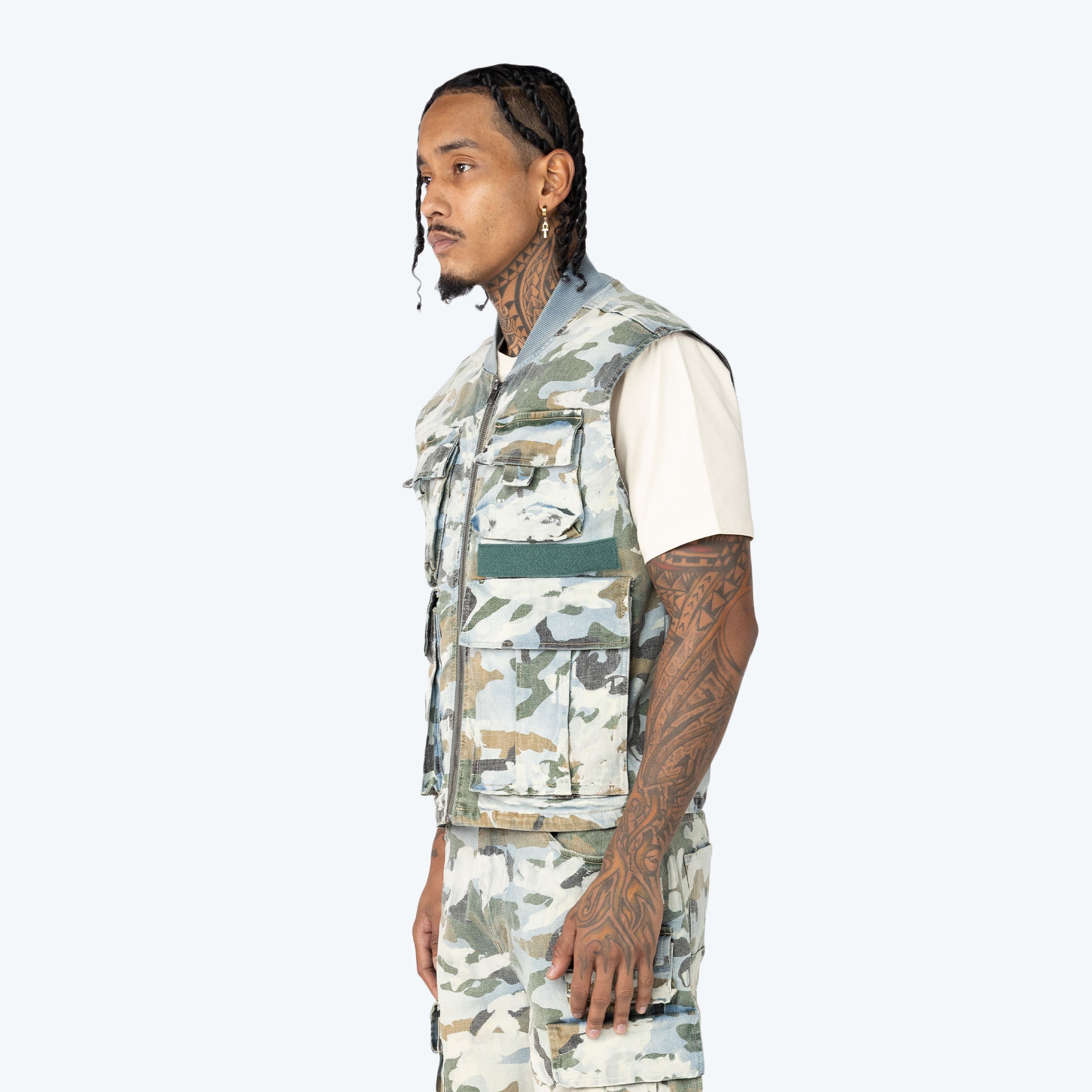 JV25237_ASPEN_CAMO_02.jpg
