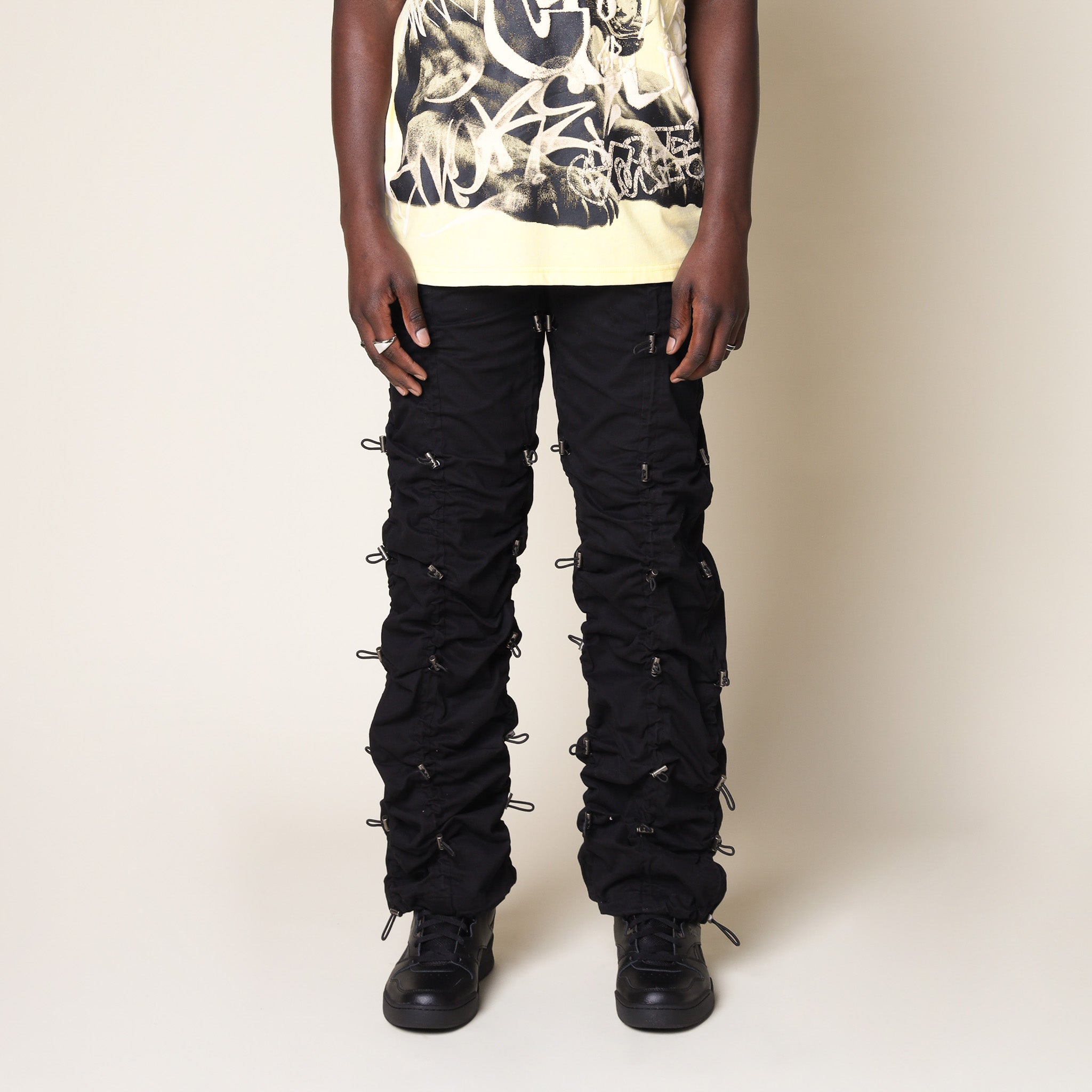 KJP24139HSR_BLACK_M_01.jpg