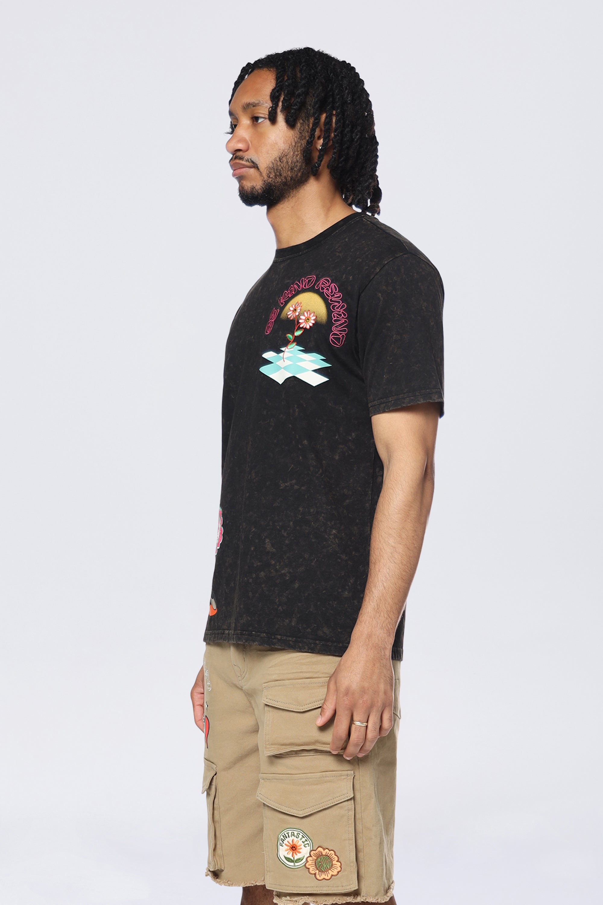 Mineral Wash Doodle Graphic SS T-Shirt - Black