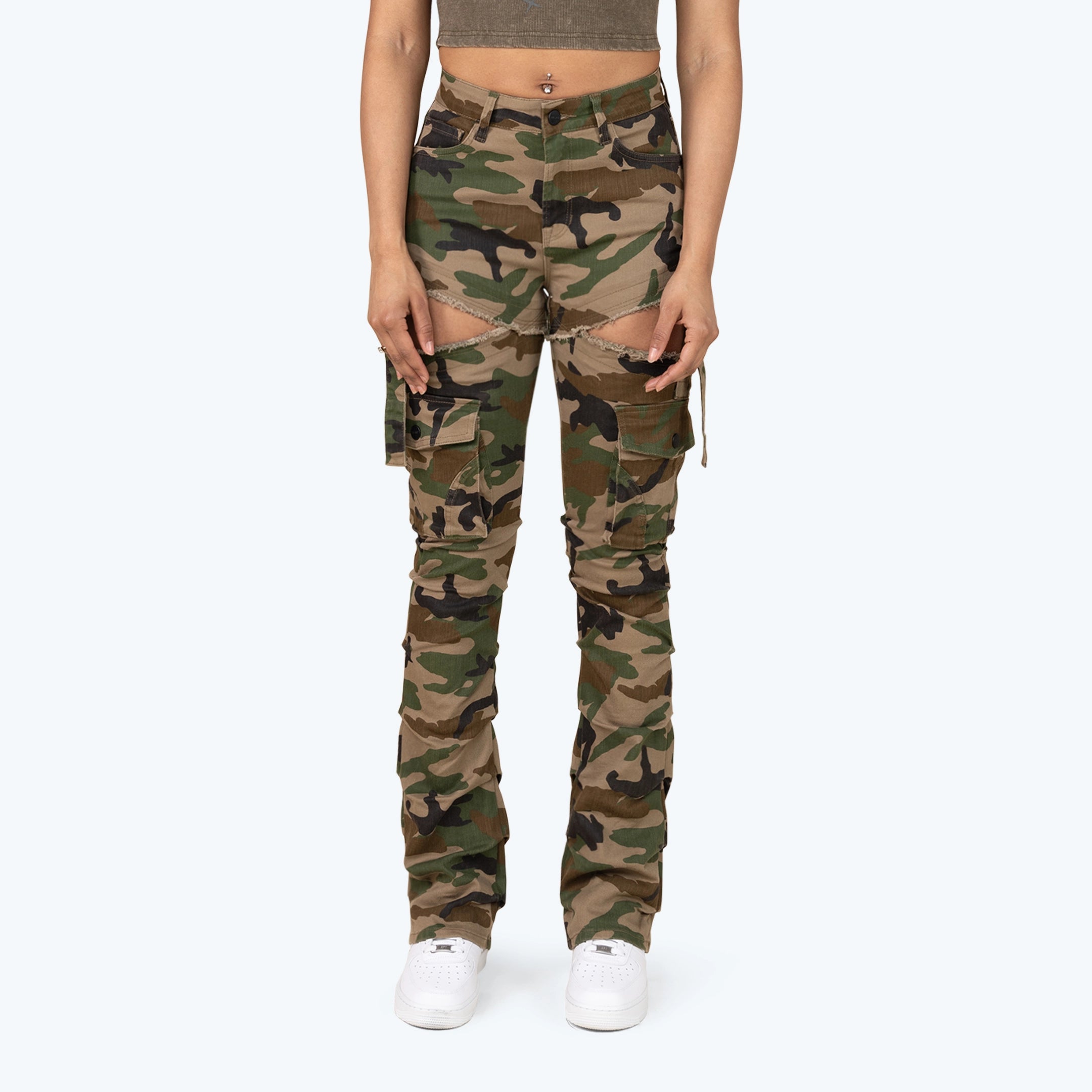NT25344_OILGREEN_AP25224_WOODCAMO_CROP_1_B.webp