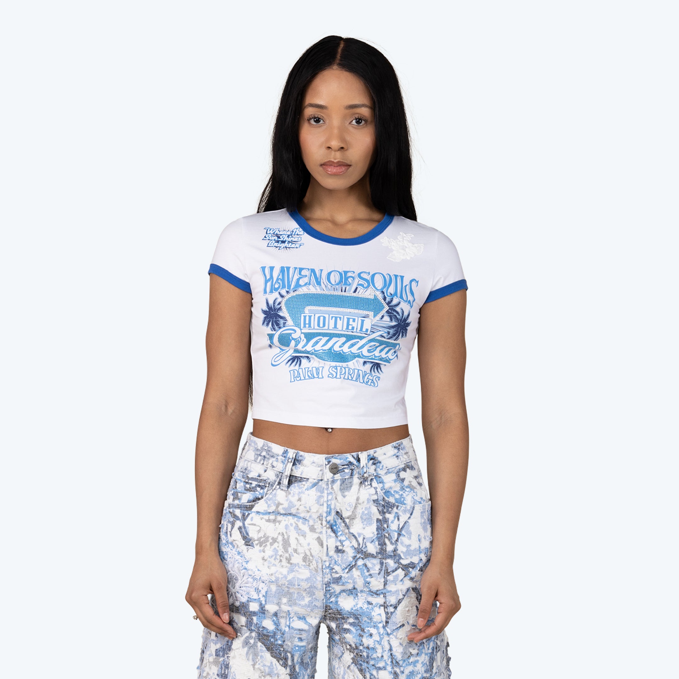 Fitted Graphic T-Shirt