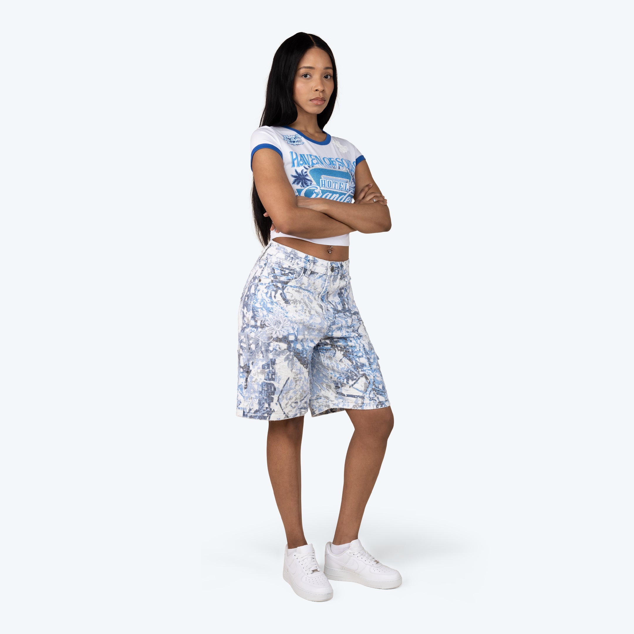 Fitted Graphic T-Shirt