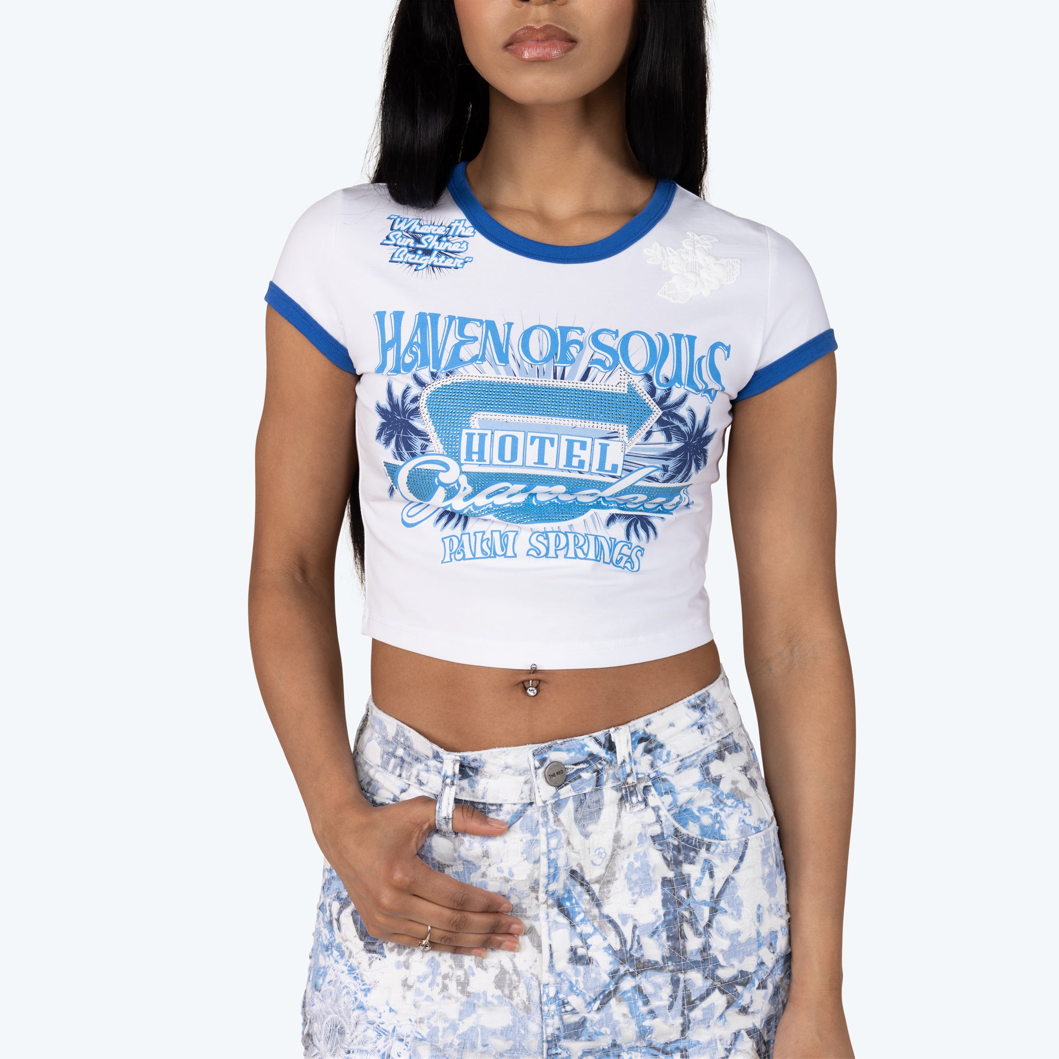 Fitted Graphic T-Shirt