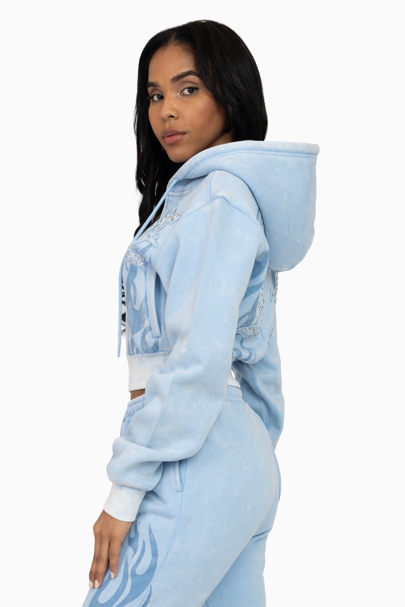 RFO26F325_BLUEBELL_02.jpg
