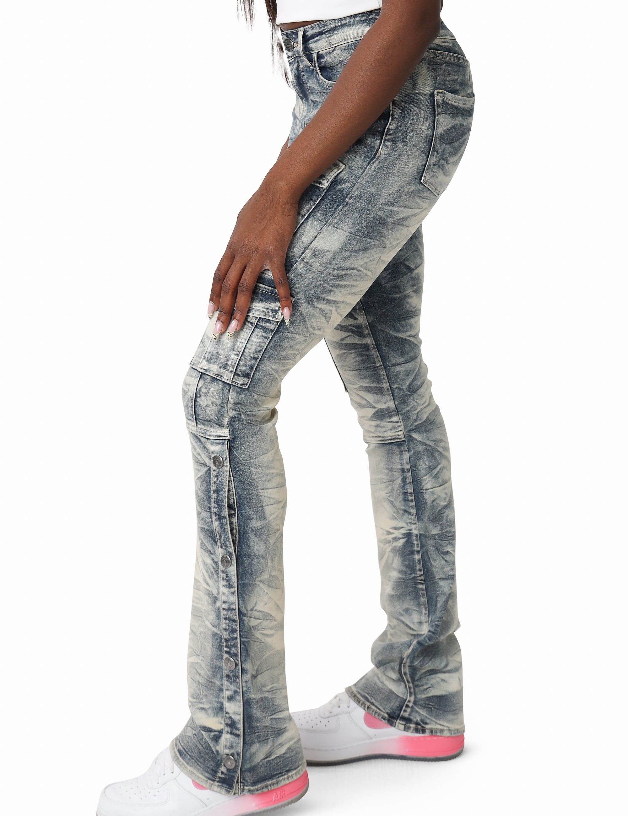 RJP26F325_WAYNEBLUE_02.jpg