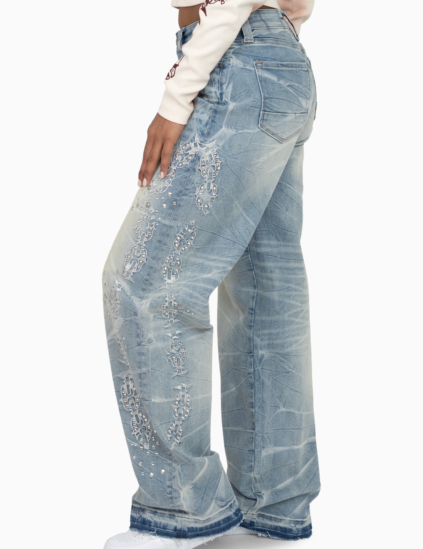 RJP26F330_HOWARDBLUE_02.jpg