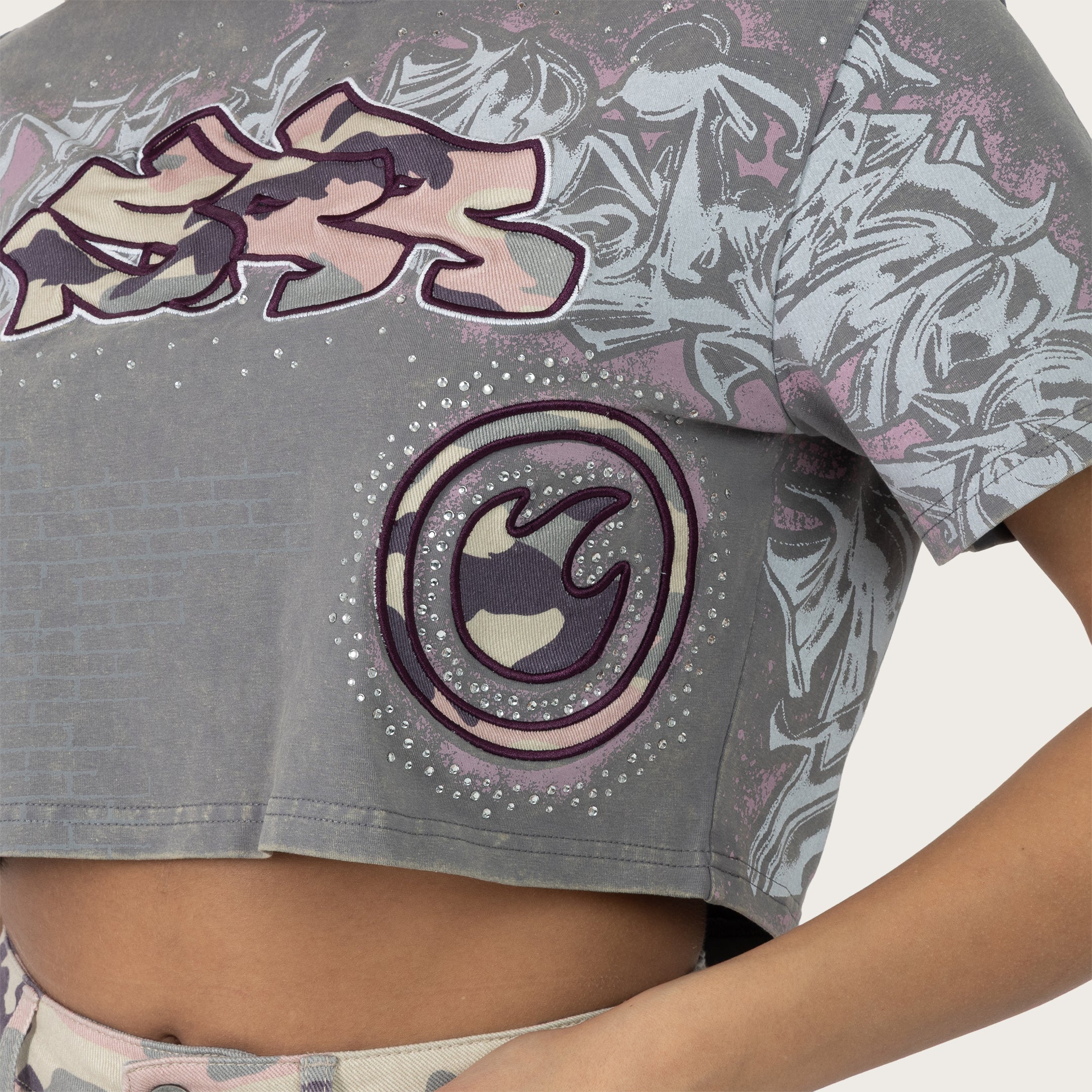 Cropped Graphic T-Shirt - Storm Front