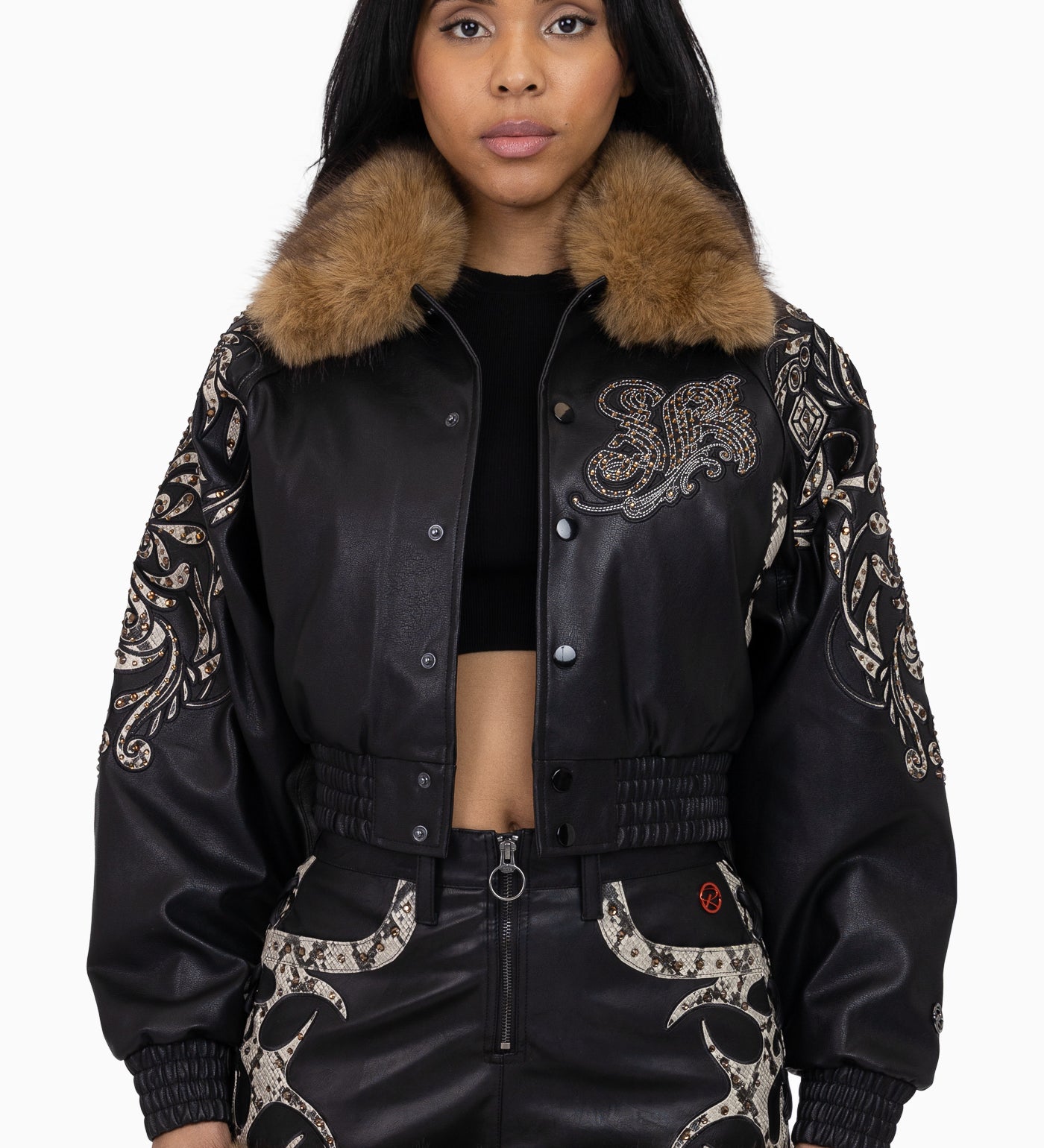 RWO26F339_BLACK_01.jpg