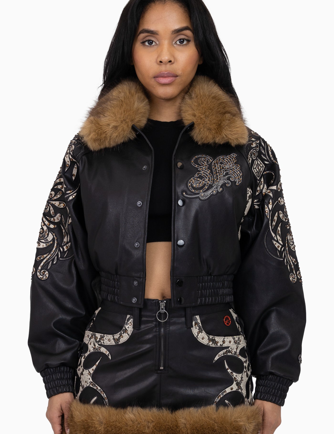RWO26F339_BLACK_01.jpg