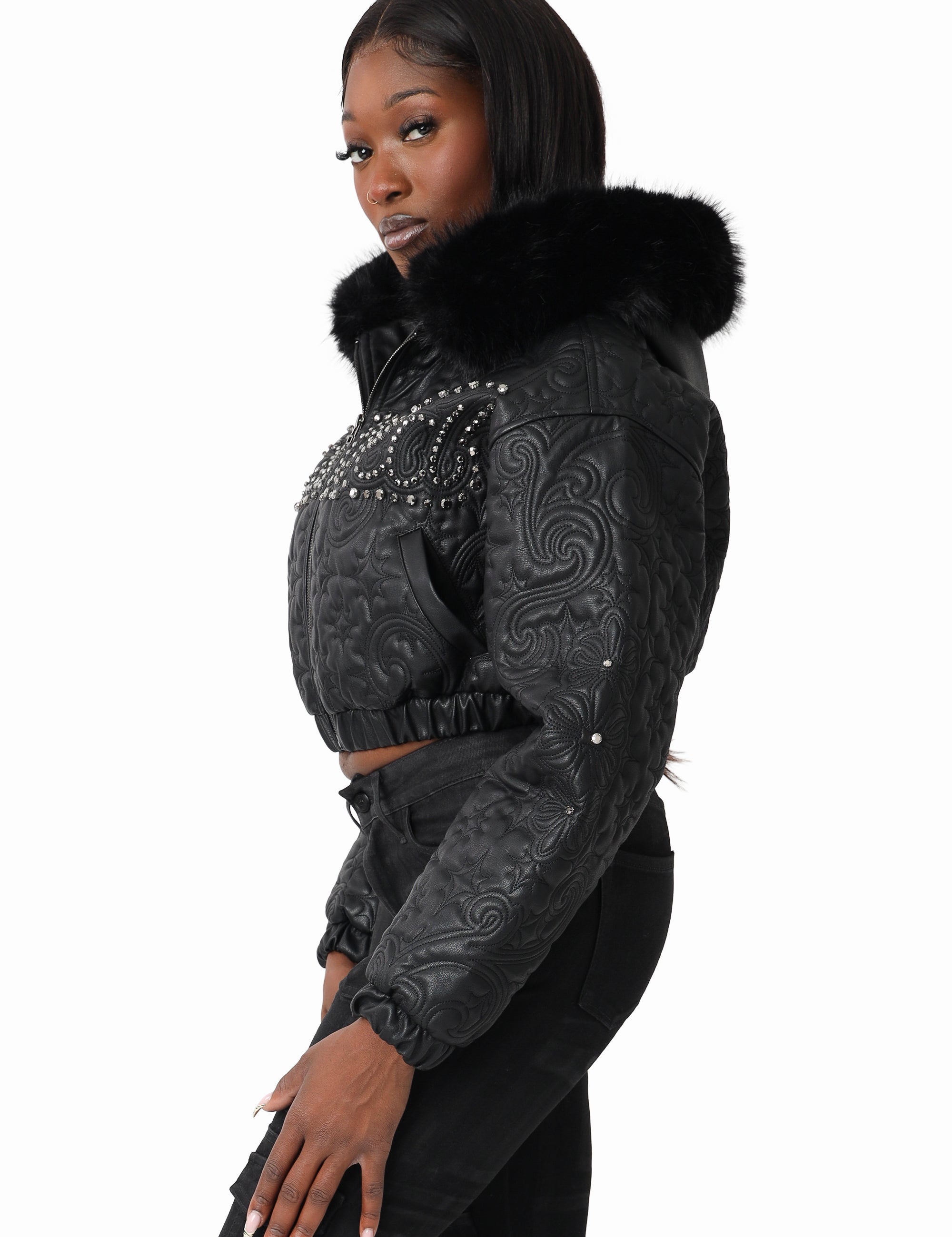 RWO26F342_BLACK_02.jpg