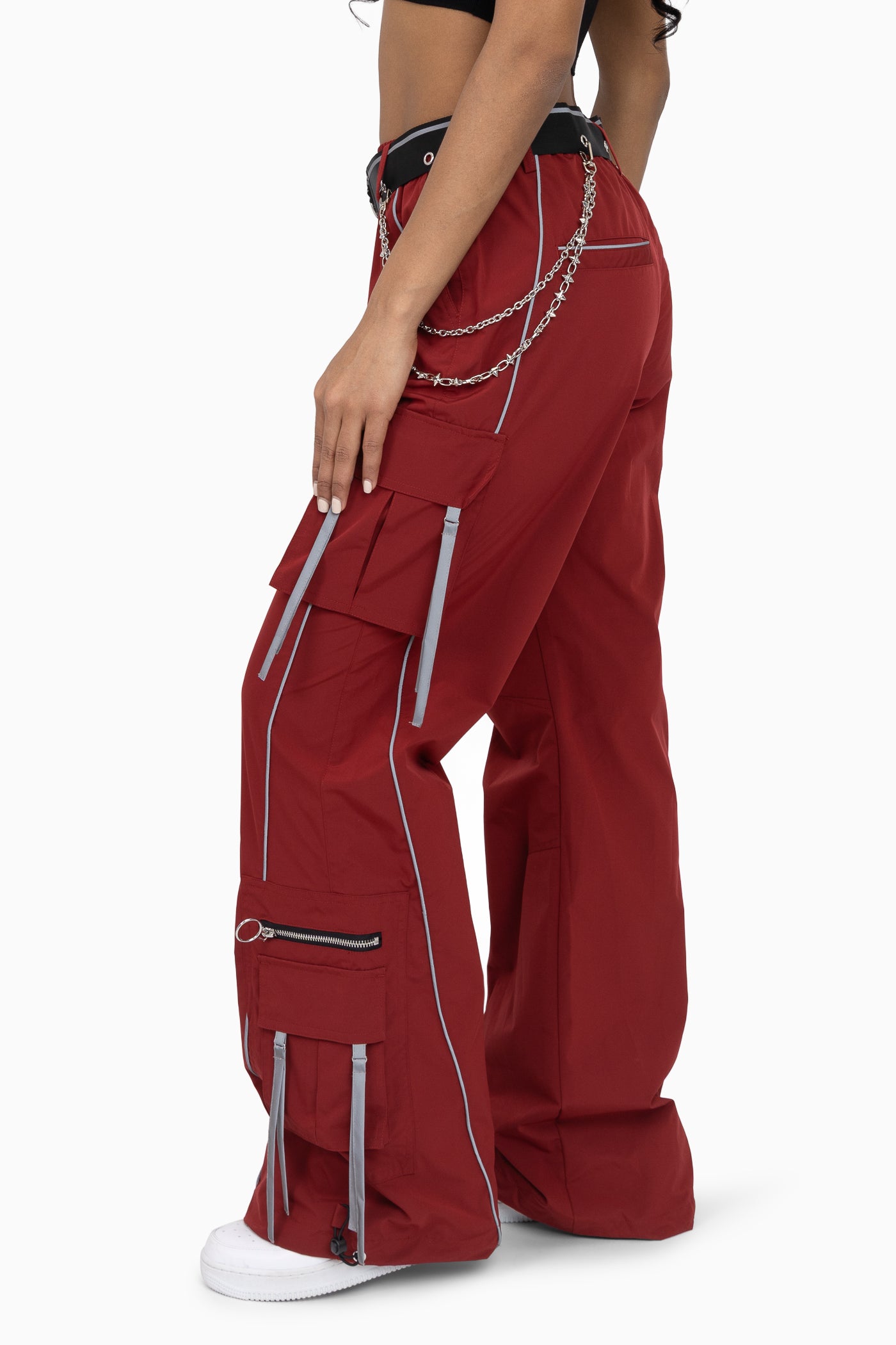 RWP26F316_BIKINGRED_02.jpg