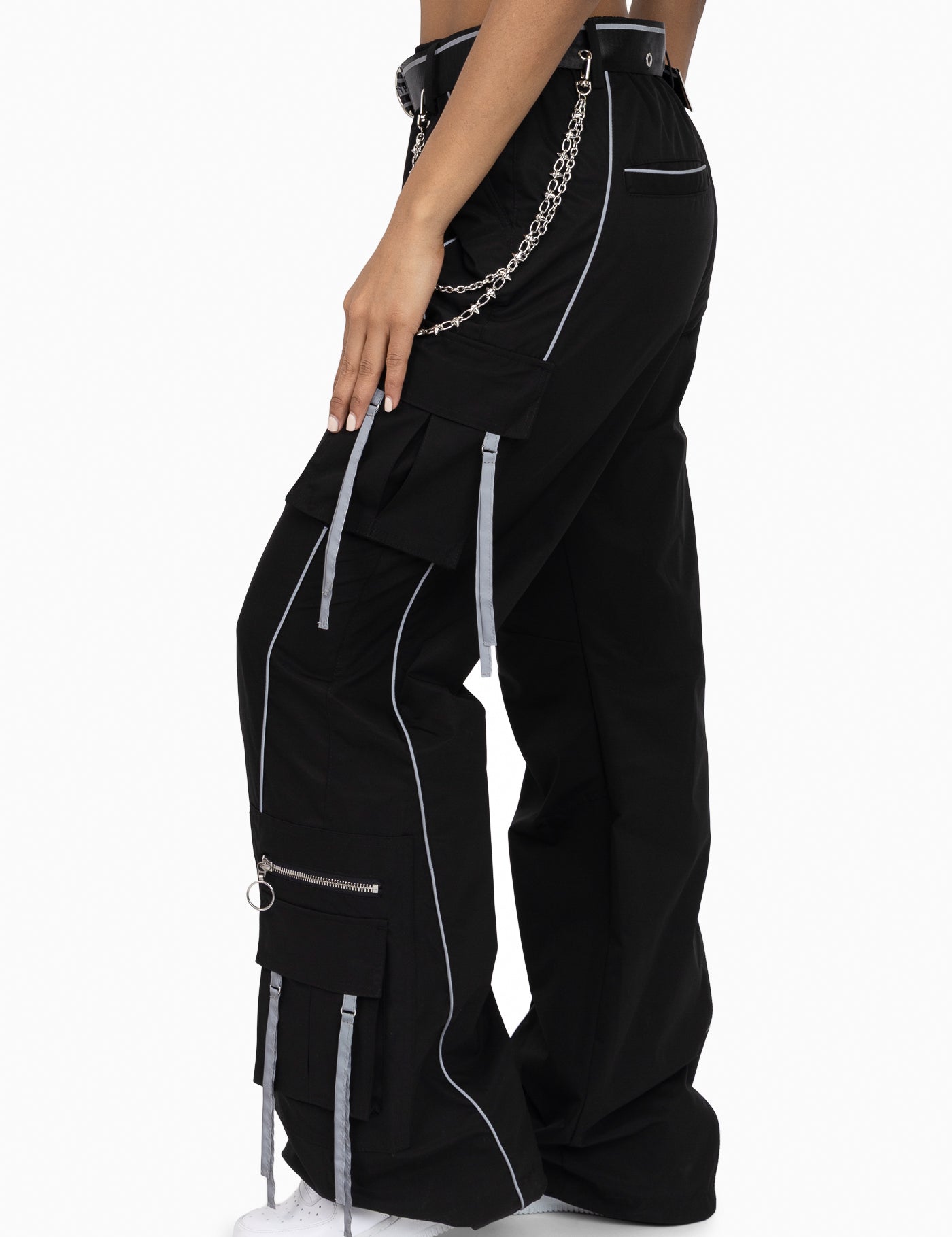 RWP26F316_BLACK_02.jpg