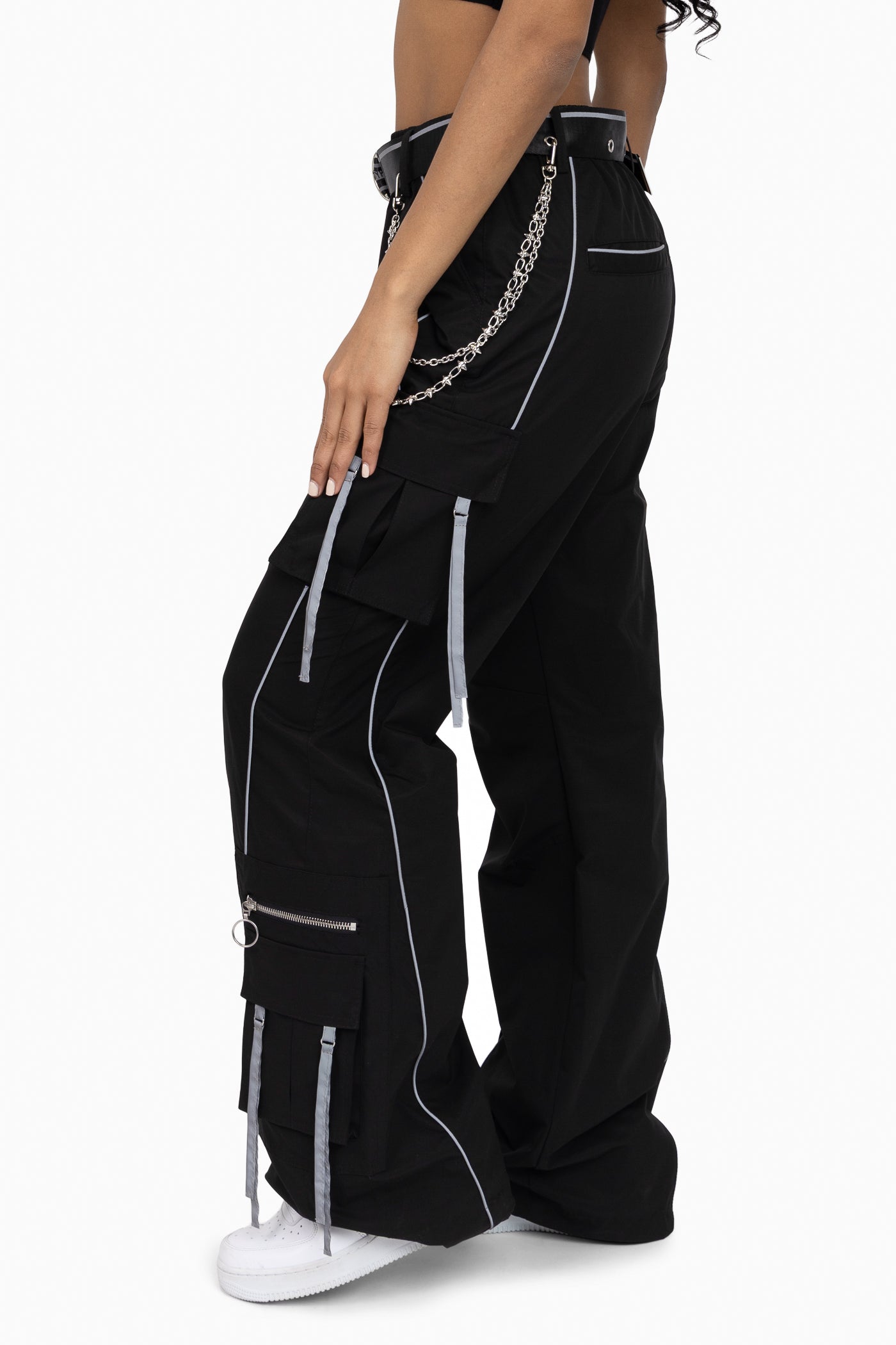 RWP26F316_BLACK_02.jpg