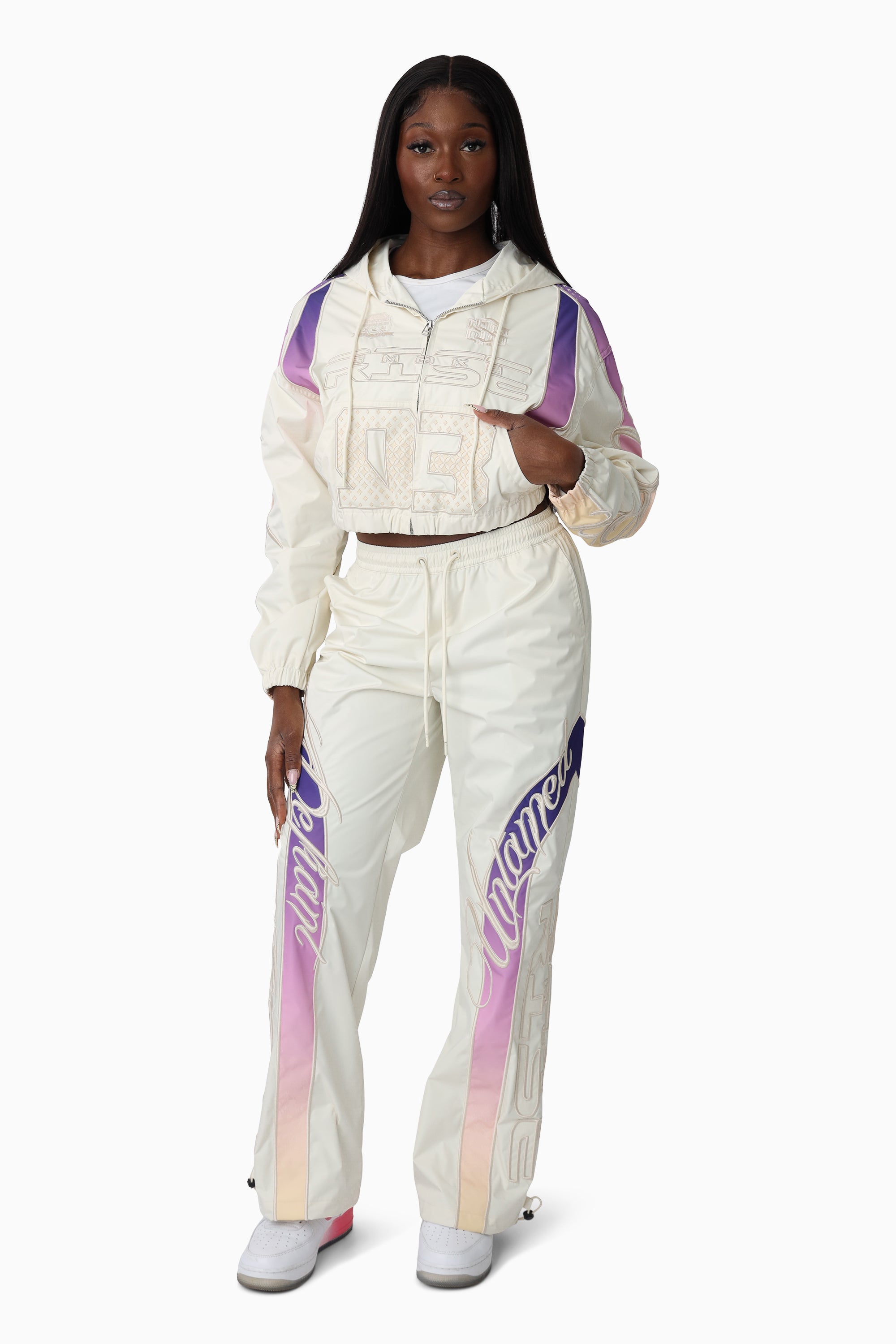 Embroidered Gradient Paneled Pants - Gardenia