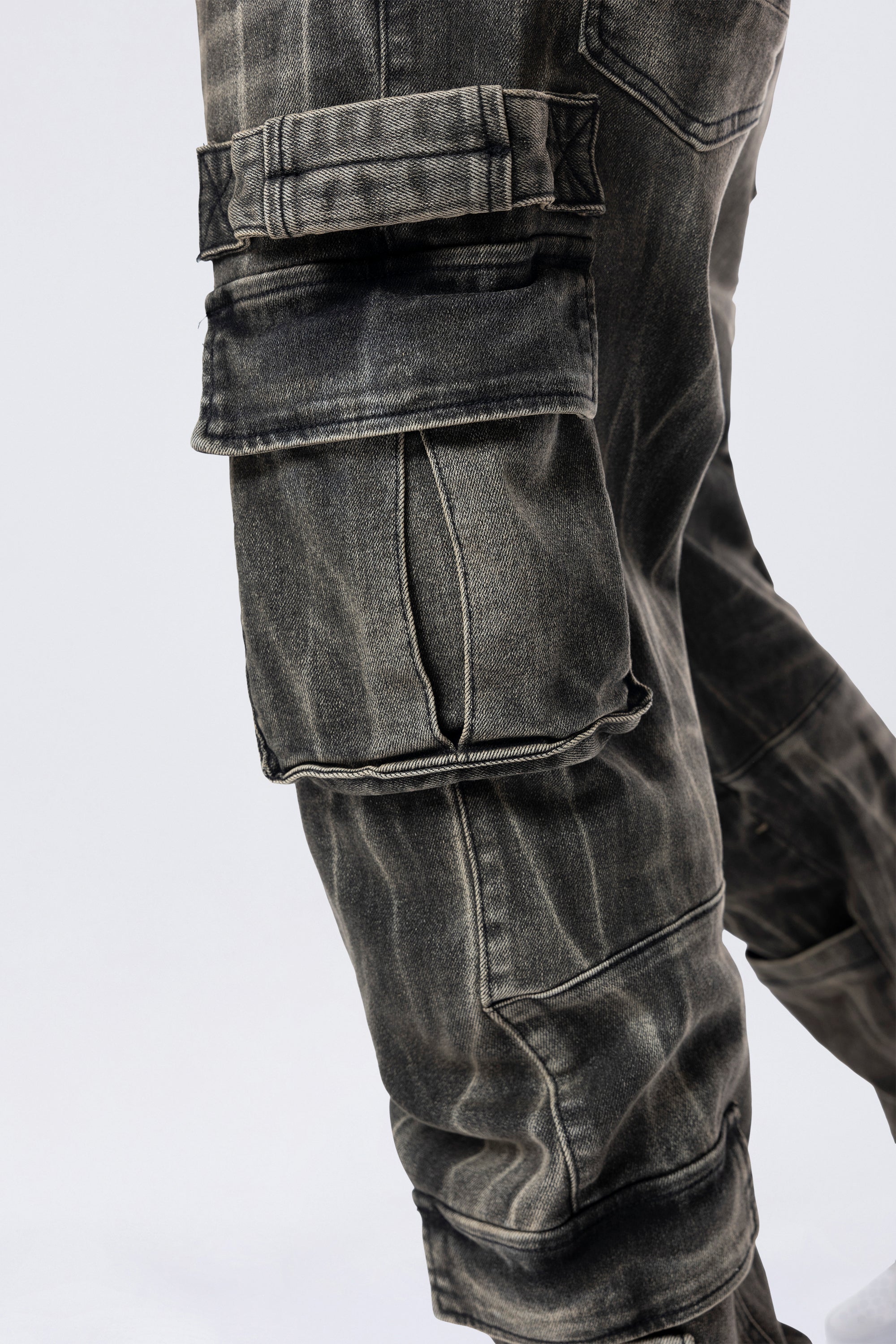 Straight Cargo Strap Jeans - Black Dust