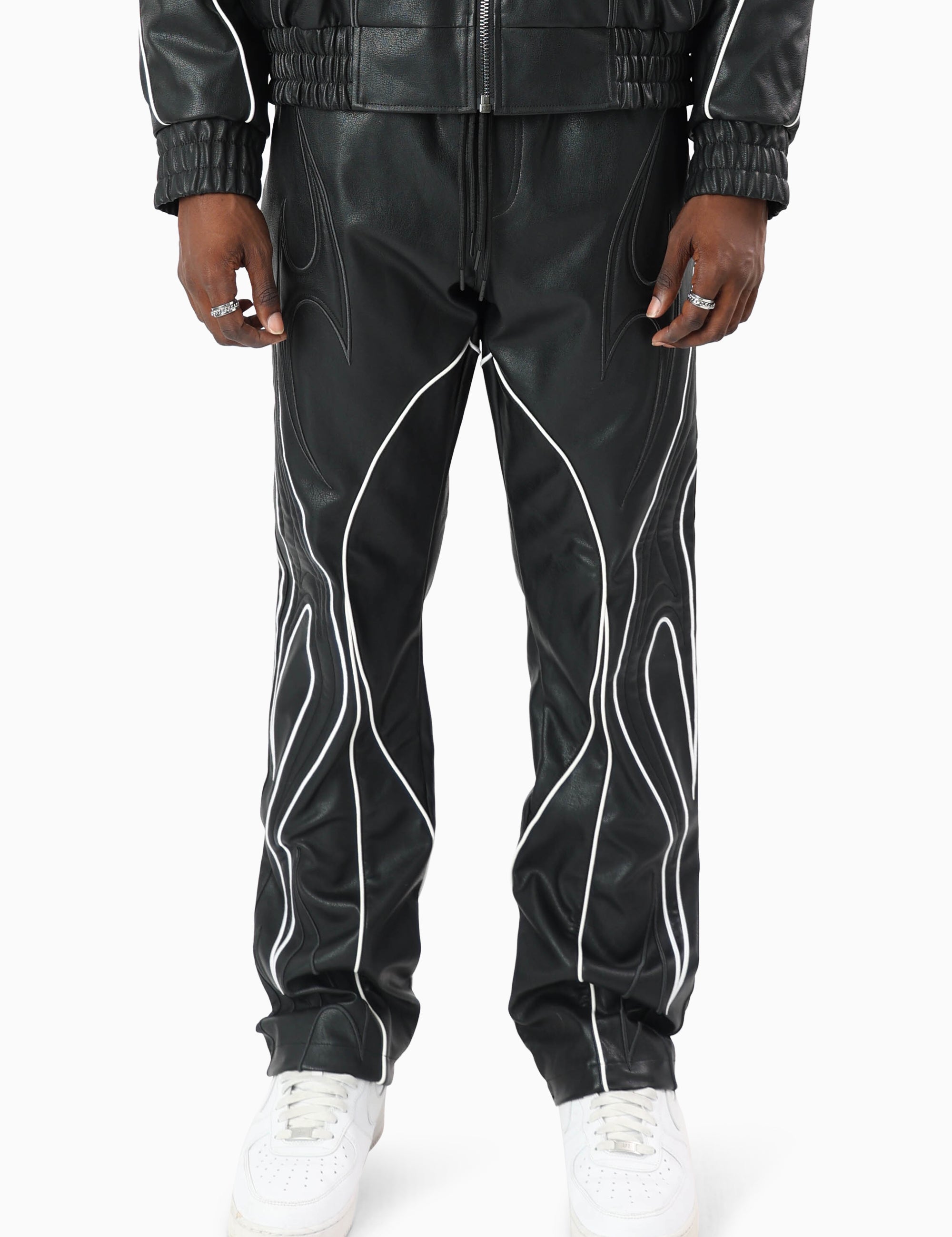 WP26F585_Black_01.jpg