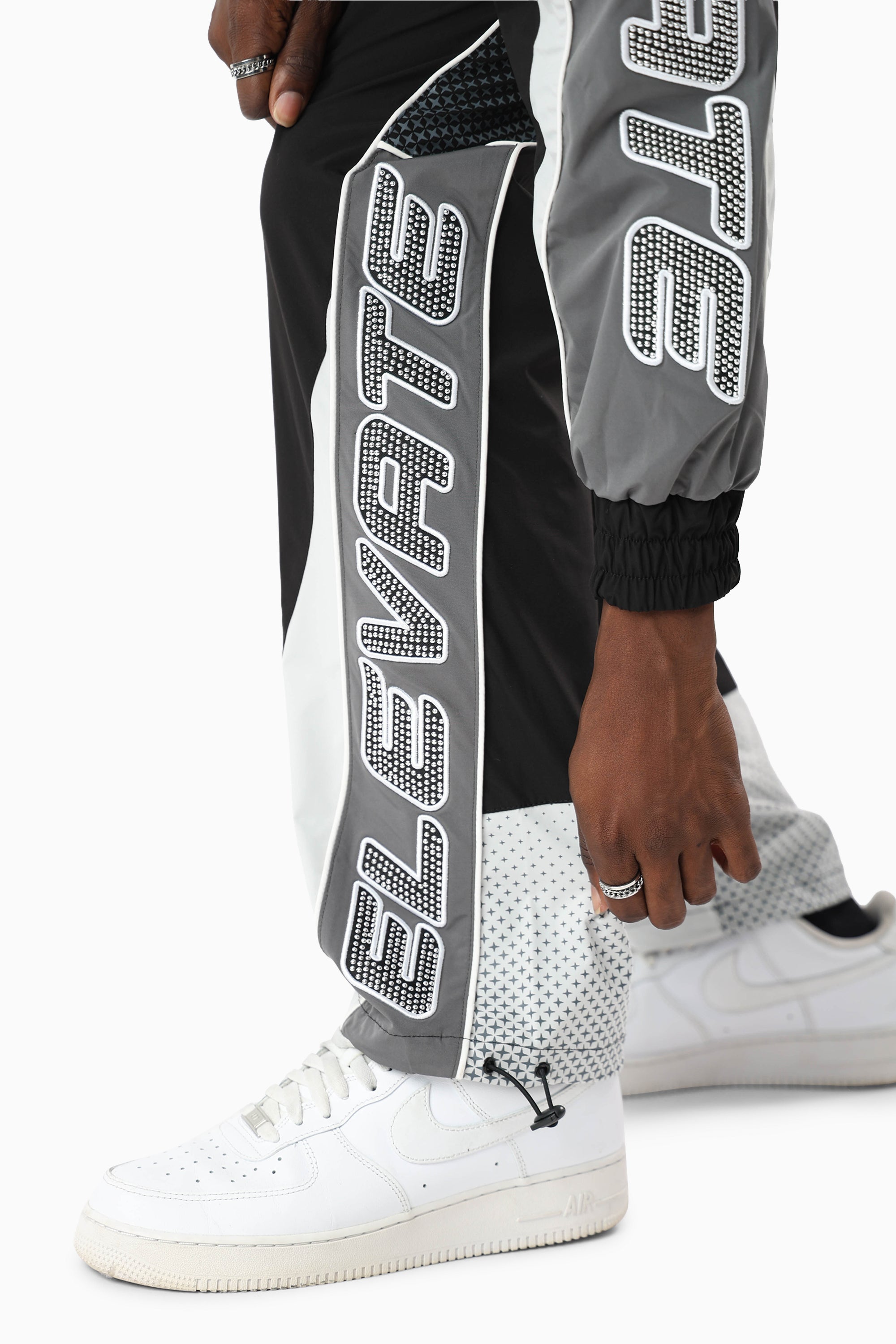 Elevate Windbreaker Pants - Black