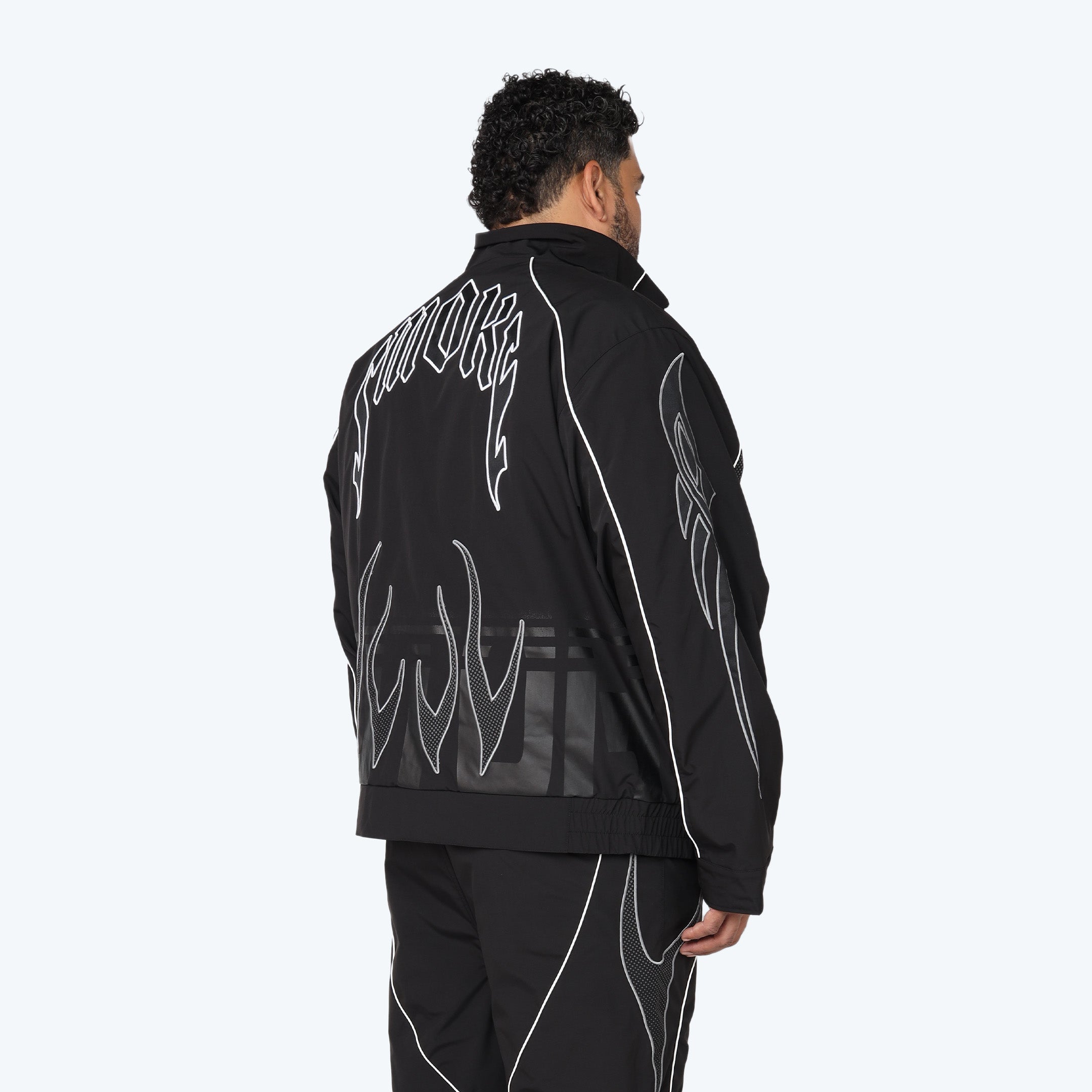 WW25186B_BLACK_CROP_03_37a1cedb-81ed-4770-a49d-5cd14c5e9c77.jpg