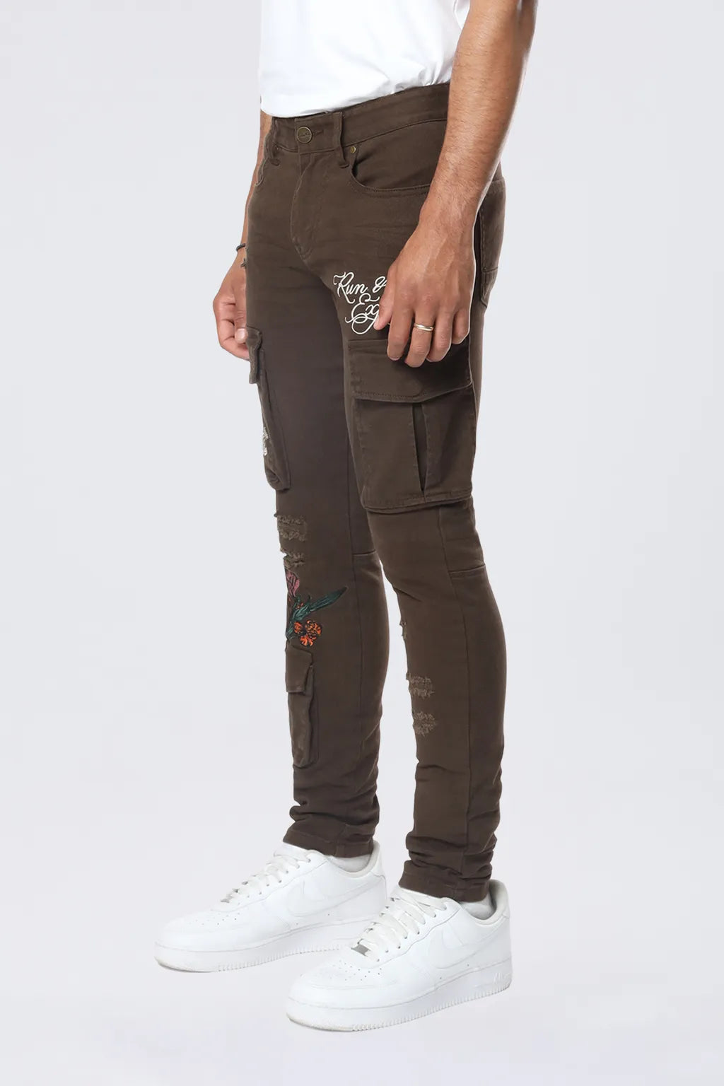 Slim Tapered Embroidered Cargo Twill Pants - Bison